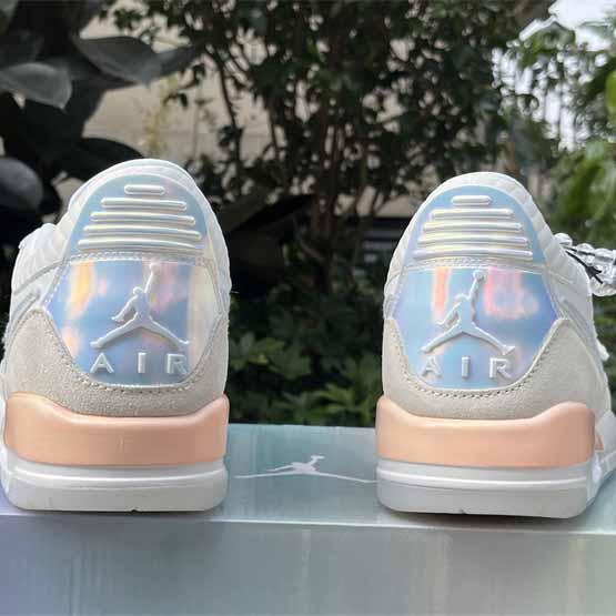 Jordan Legacy 312 LoW WMNS CNY Sneaker     HF3182-100 - 
