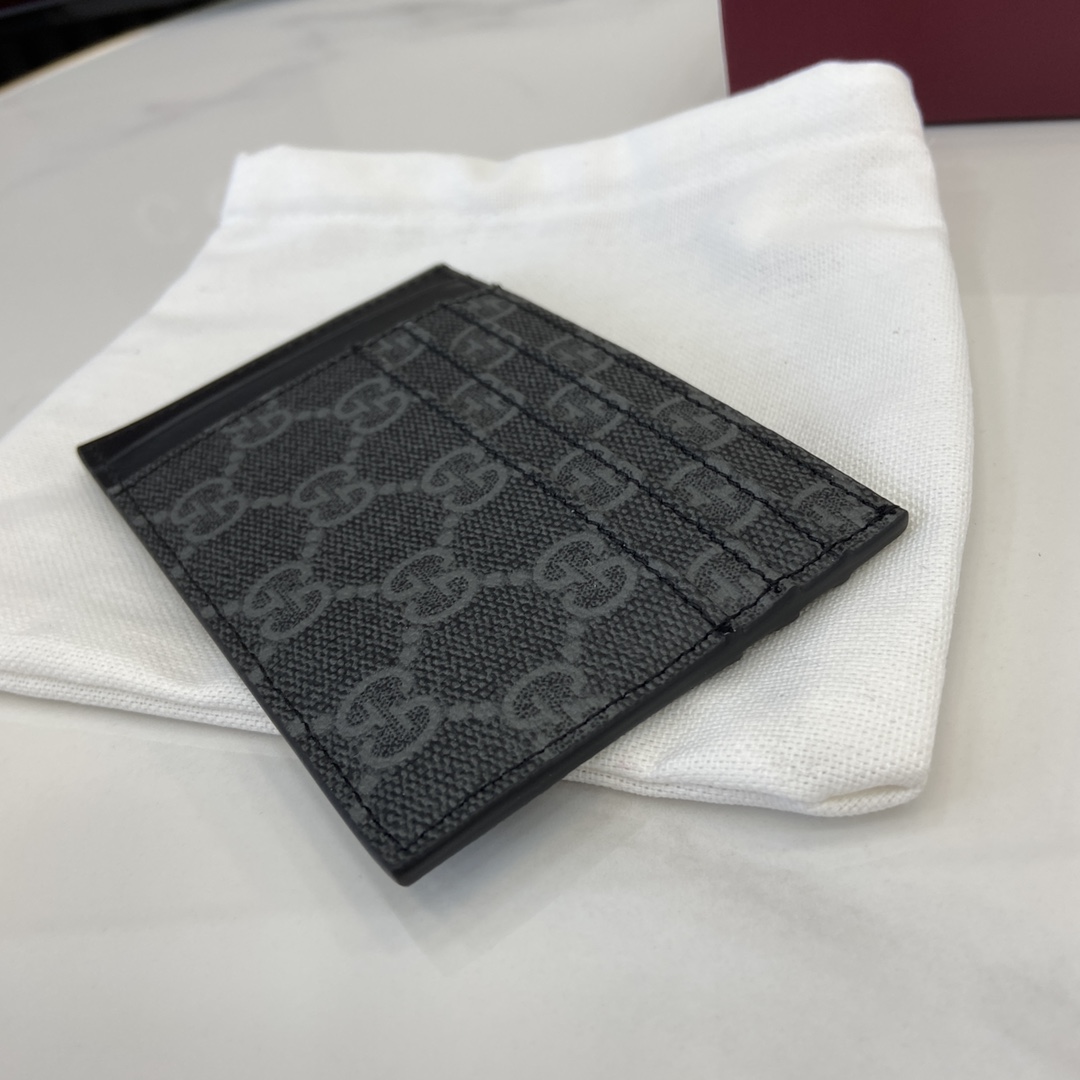 Gucci GG Emblem Card Case  - 