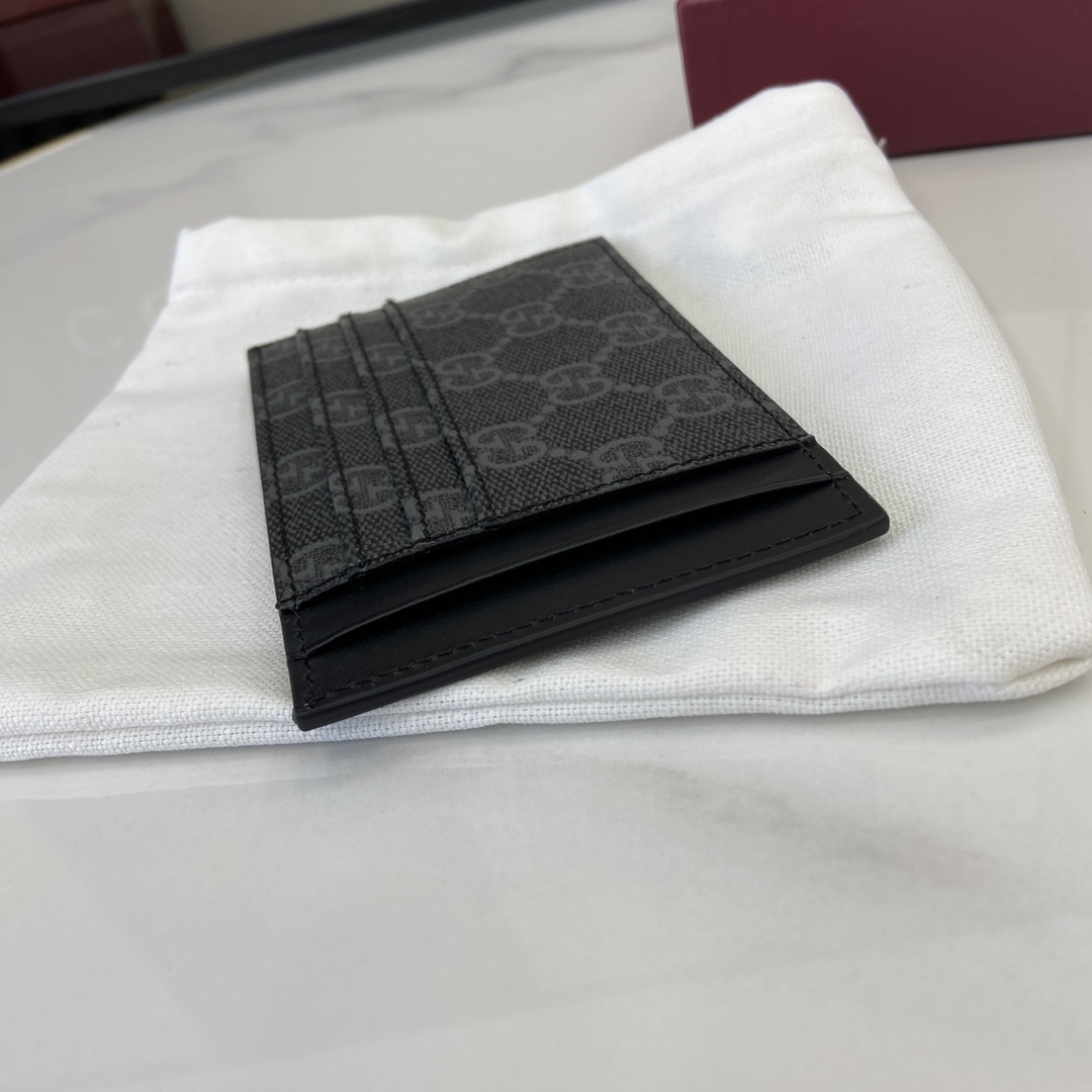 Gucci GG Emblem Card Case  - 