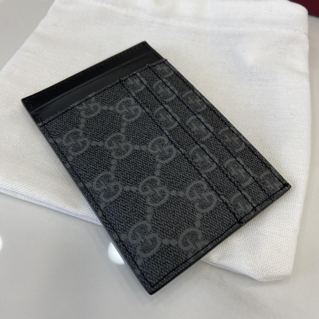 Gucci GG Emblem Card Case  - 