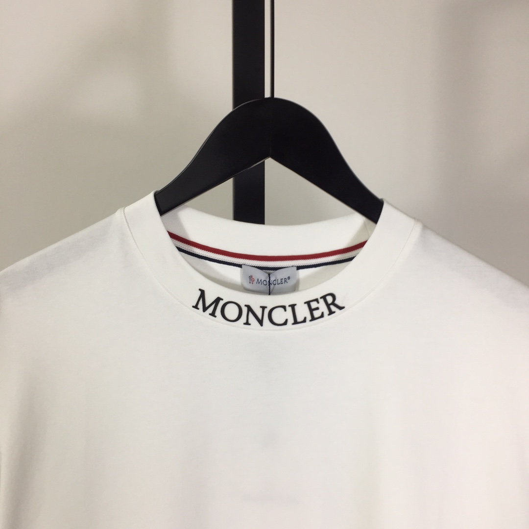 Moncler Logo Cotton T-shirt - DesignerGu