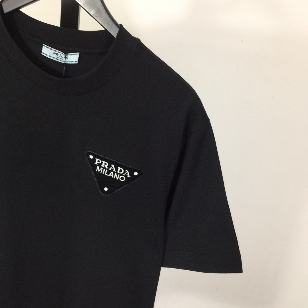 Prada Cotton  T-shirt  - 