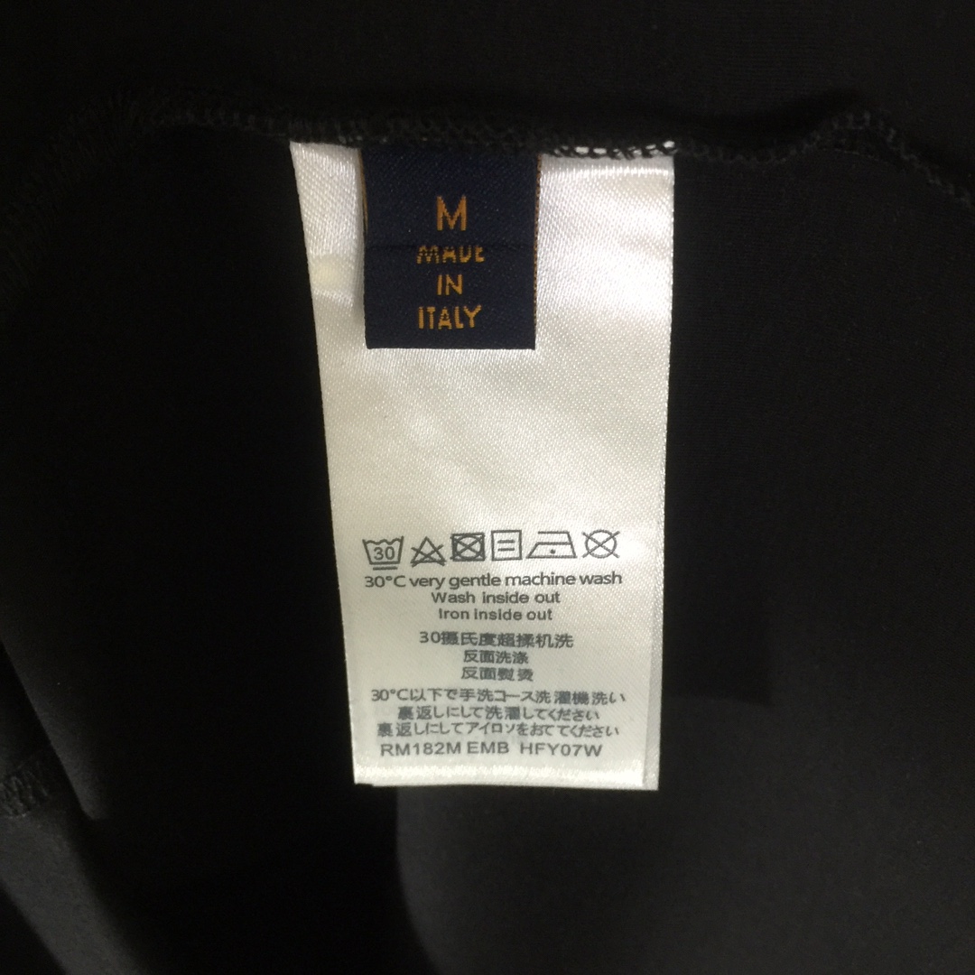 Louis Vuitton Cotton T-Shirt With Crystal - 