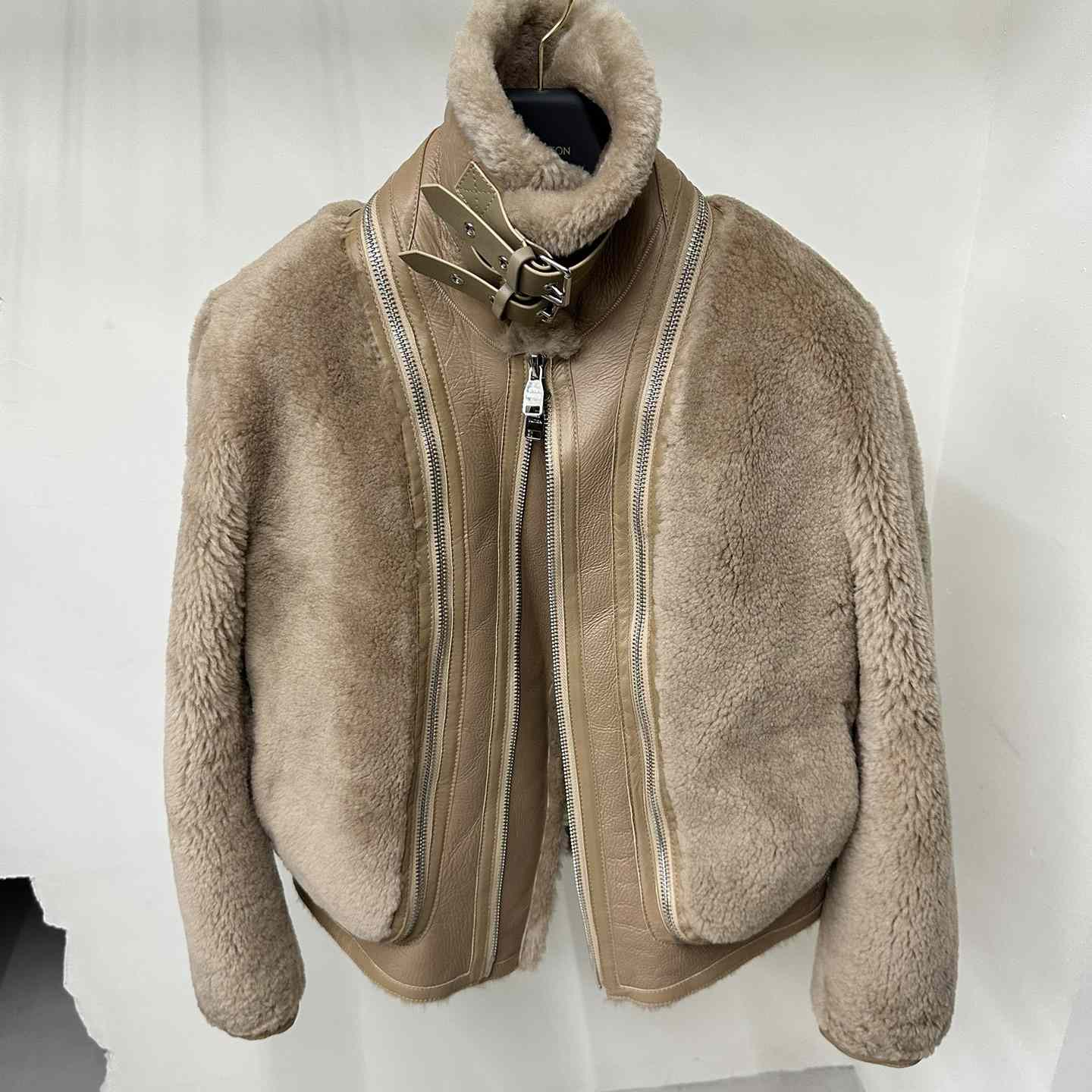 Louis Vuitton  Fur Jacket - 