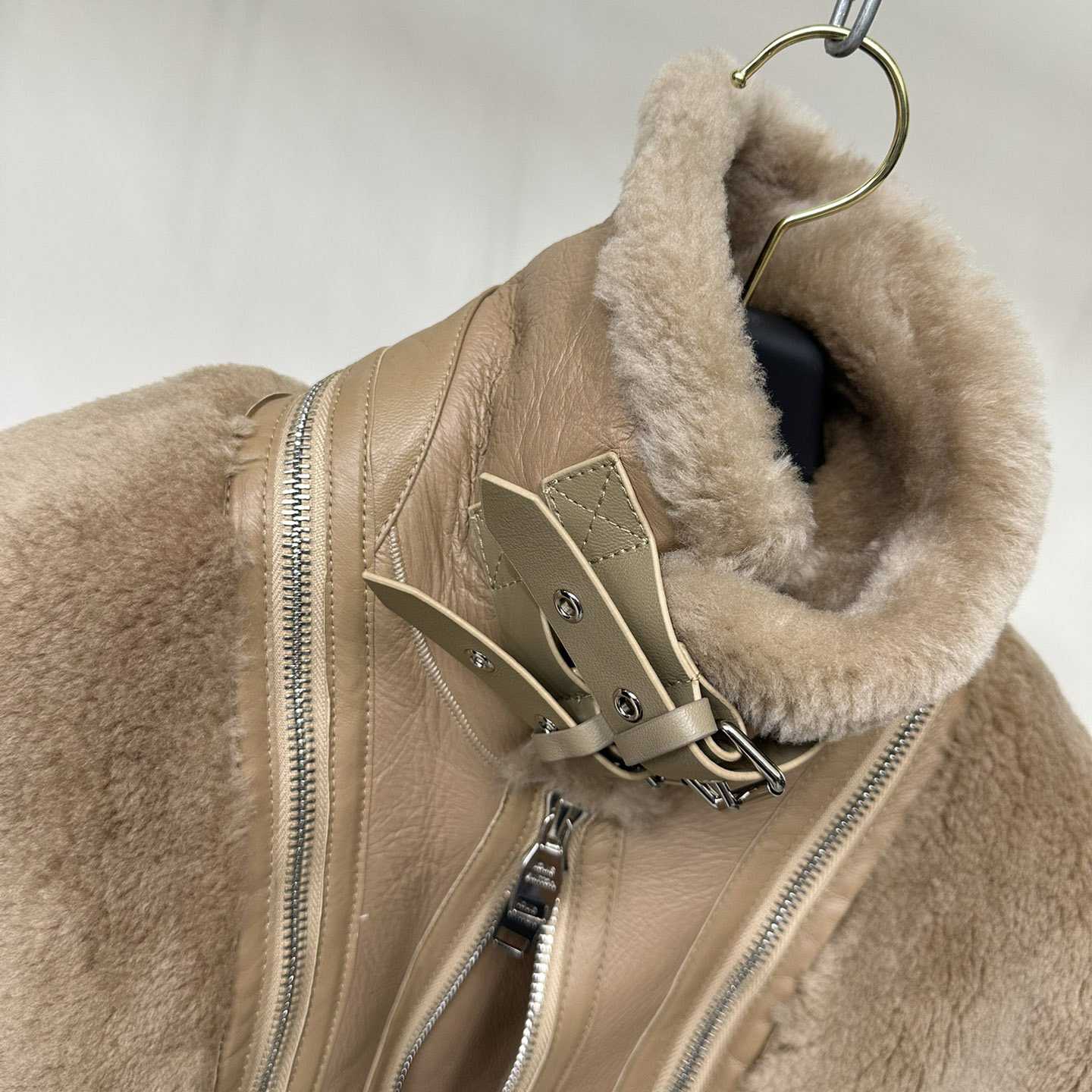 Louis Vuitton  Fur Jacket - 