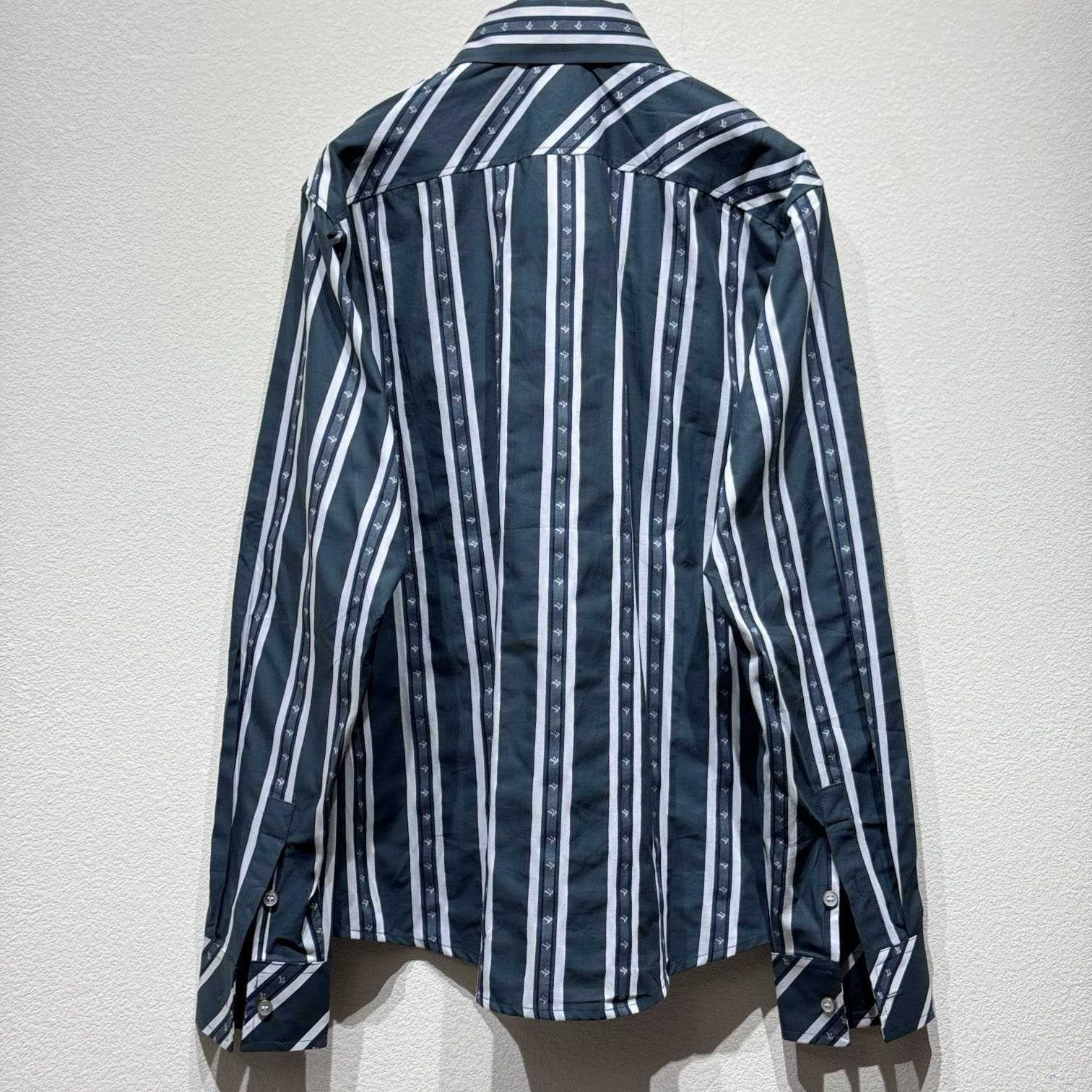 Louis Vuitton Long-Sleeved Silk Shirt   1AGJNS - DesignerGu