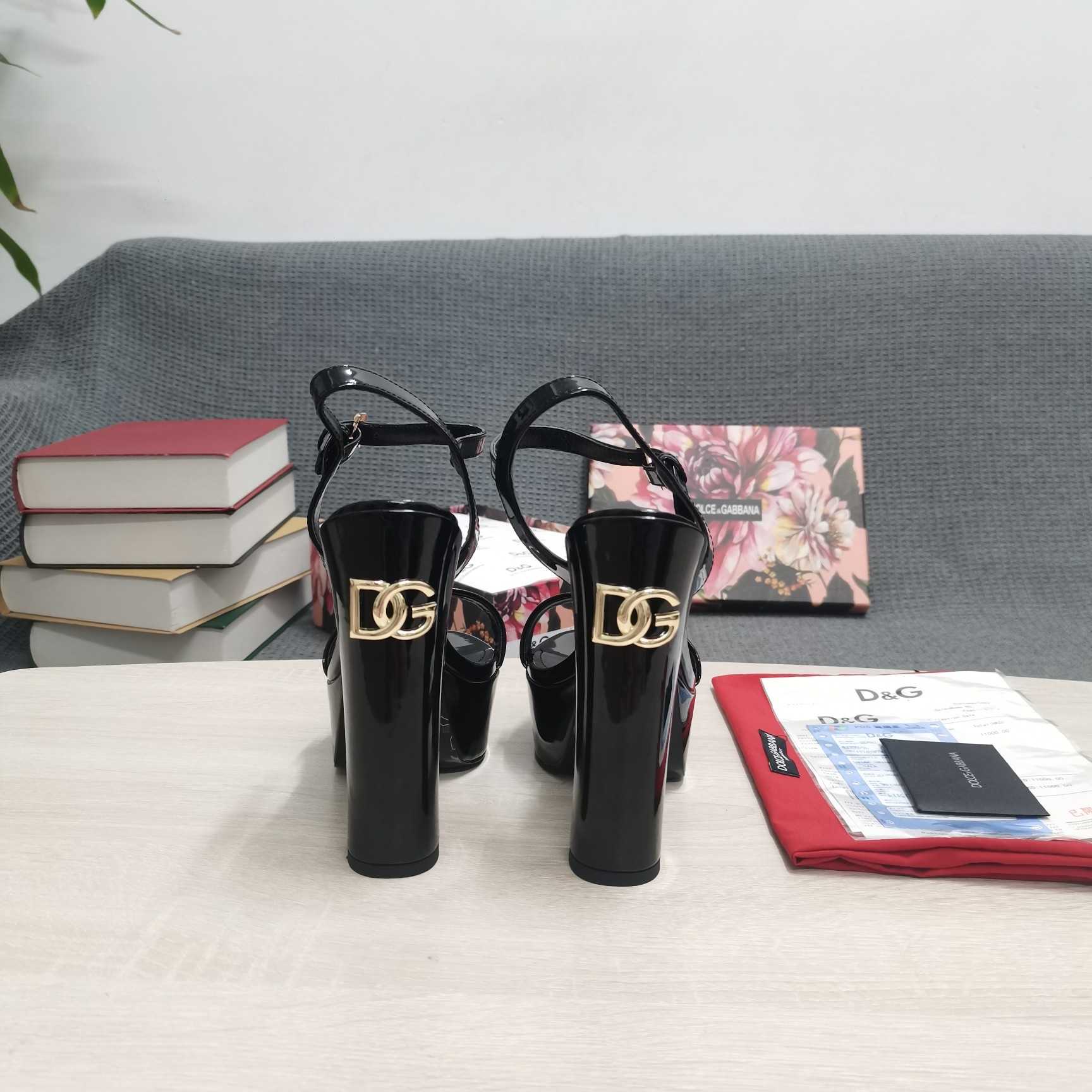 Dolce & Gabbana Polished Calfskin Platform Sandals - DesignerGu