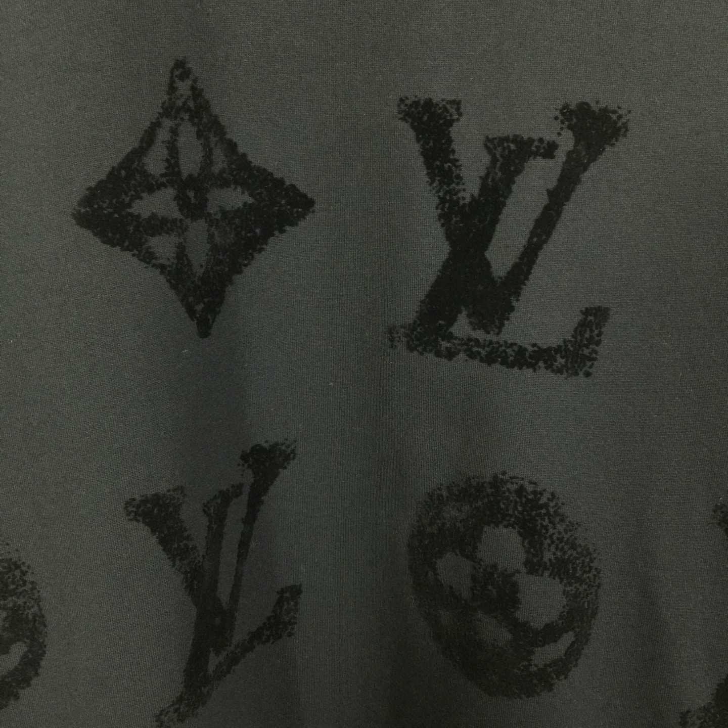 Louis Vuitton Monogram Cotton T-Shirt - 
