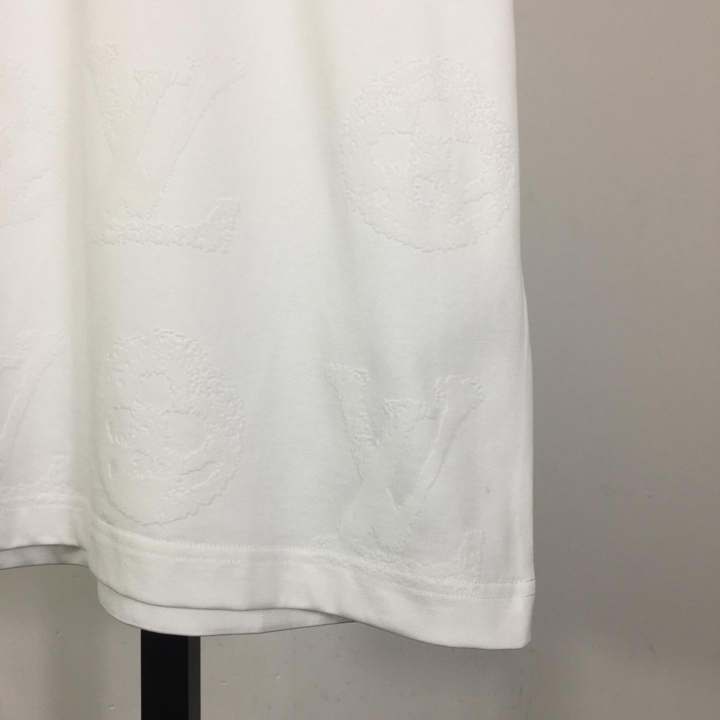Louis Vuitton Monogram Cotton T-Shirt - DesignerGu
