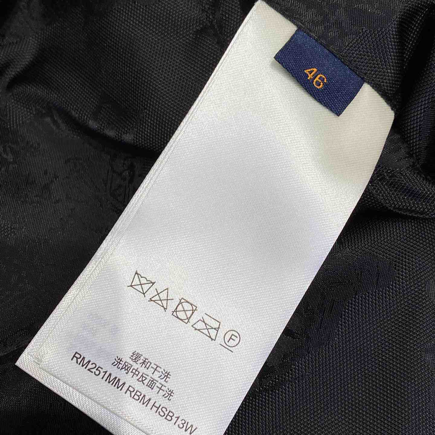 Louis Vuitton Nylon Windbreaker   1AGIPE - DesignerGu