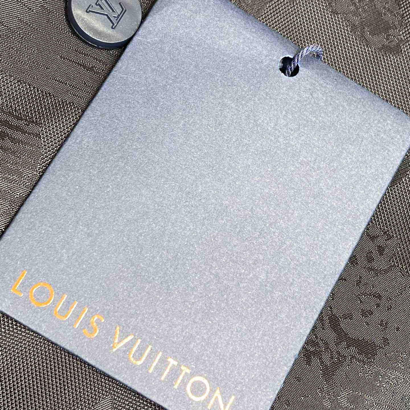 Louis Vuitton Nylon Windbreaker   1AGIPE - DesignerGu