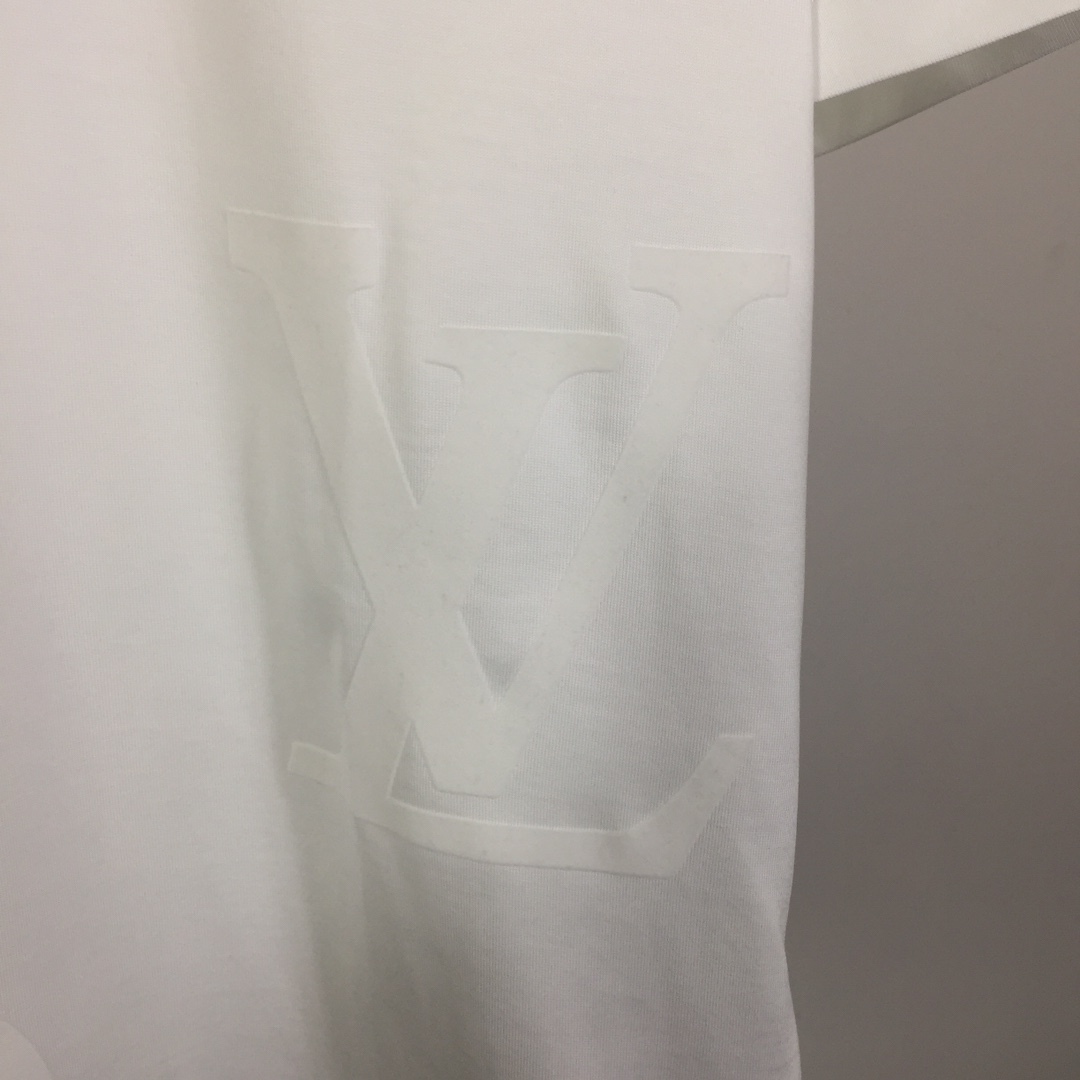 Louis Vuitton Monogram Short-Sleeved Cotton Crewneck - 