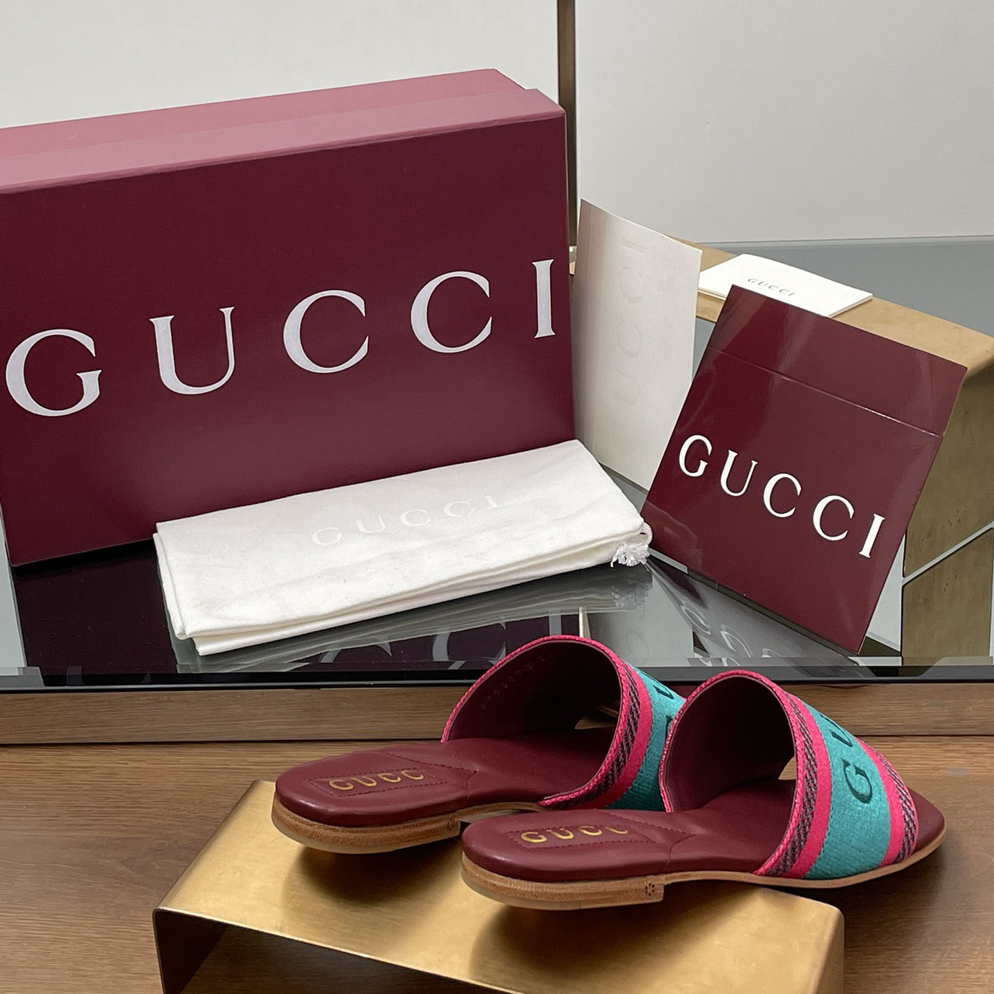 Gucci Women's Slide Sandal With Web - DesignerGu