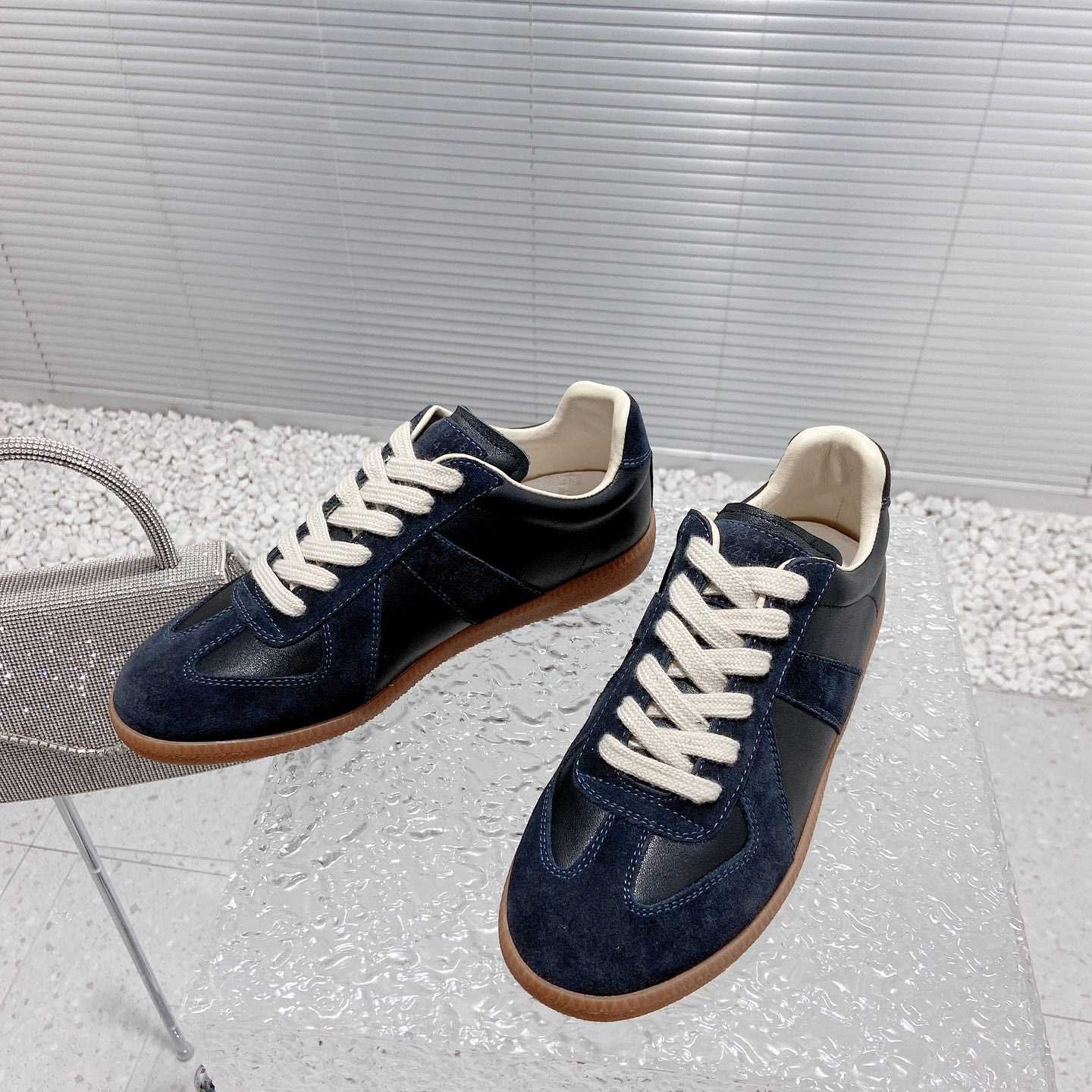 Maison Margiela Replica Sneakers - DesignerGu
