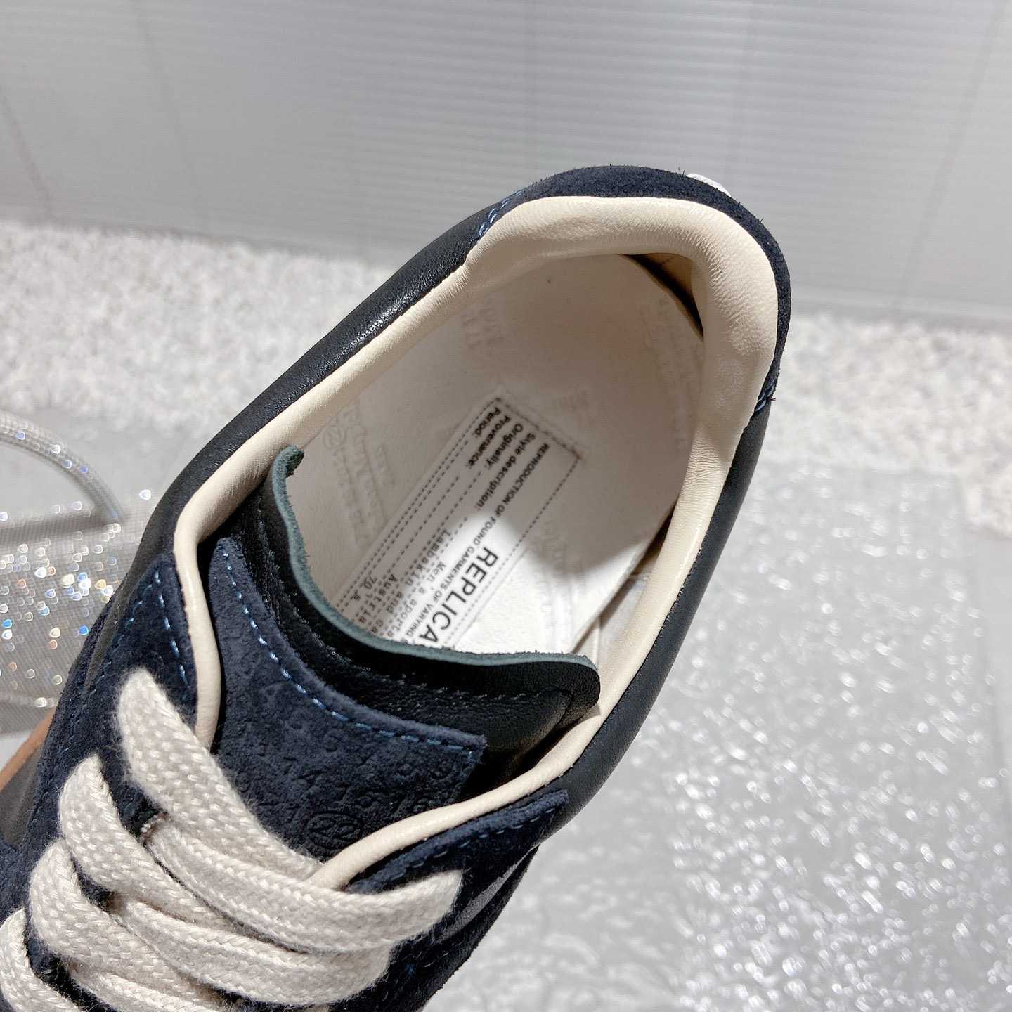 Maison Margiela Replica Sneakers - DesignerGu