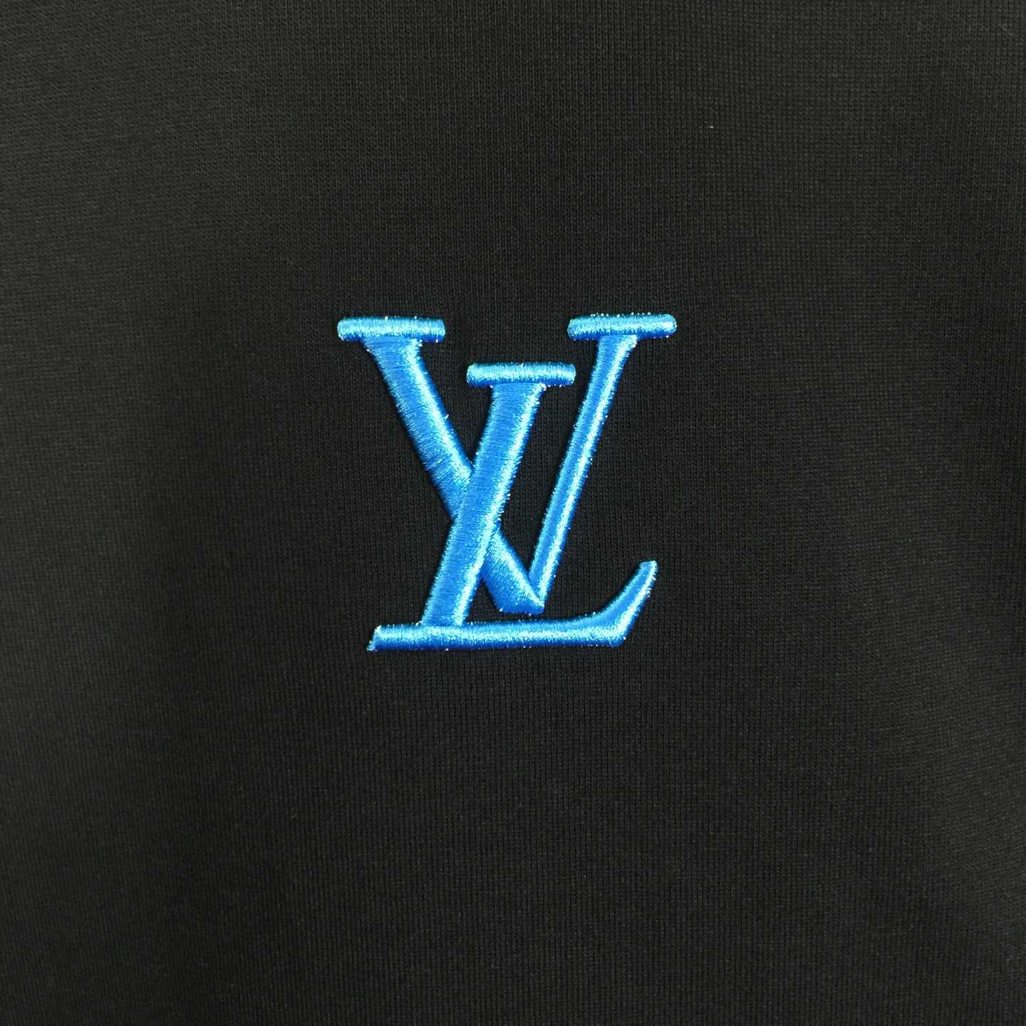 Louis Vuitton Monogram Cotton T-Shirt - DesignerGu