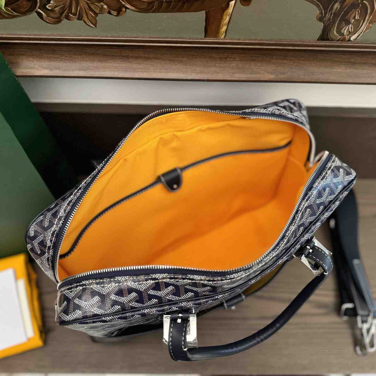 Goyard Ambassade MM Document Case - DesignerGu