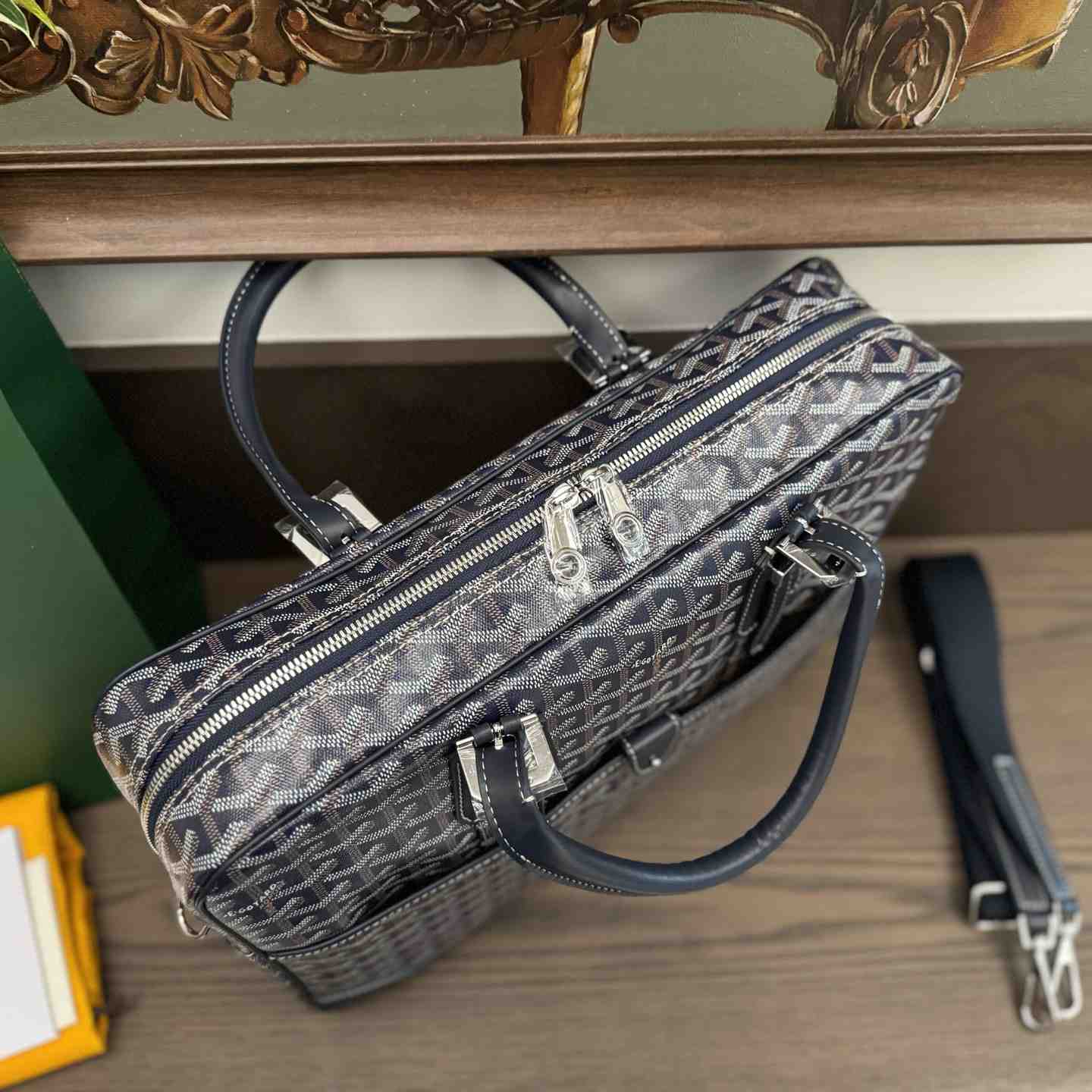 Goyard Ambassade MM Document Case - DesignerGu