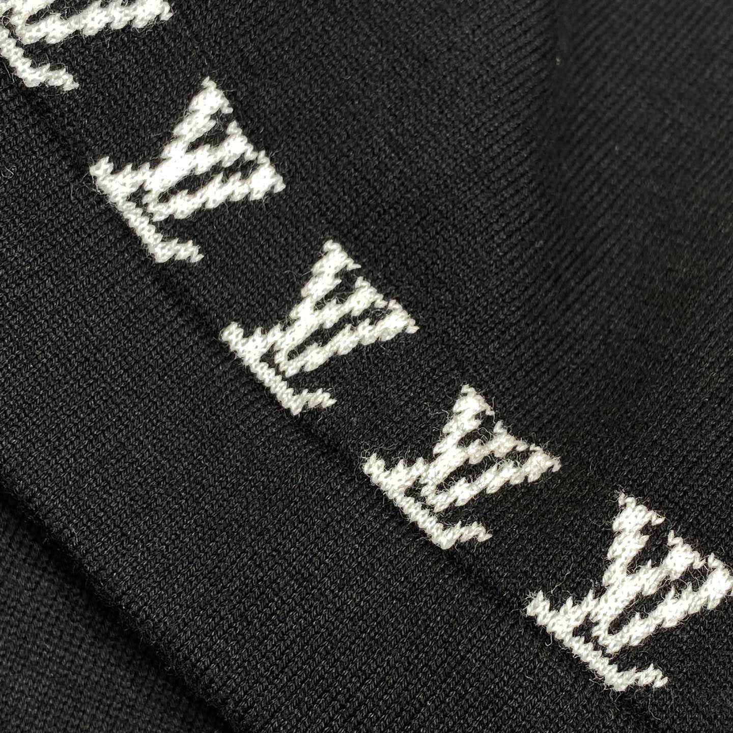 Louis Vuitton Signature Cotton Crewneck - DesignerGu