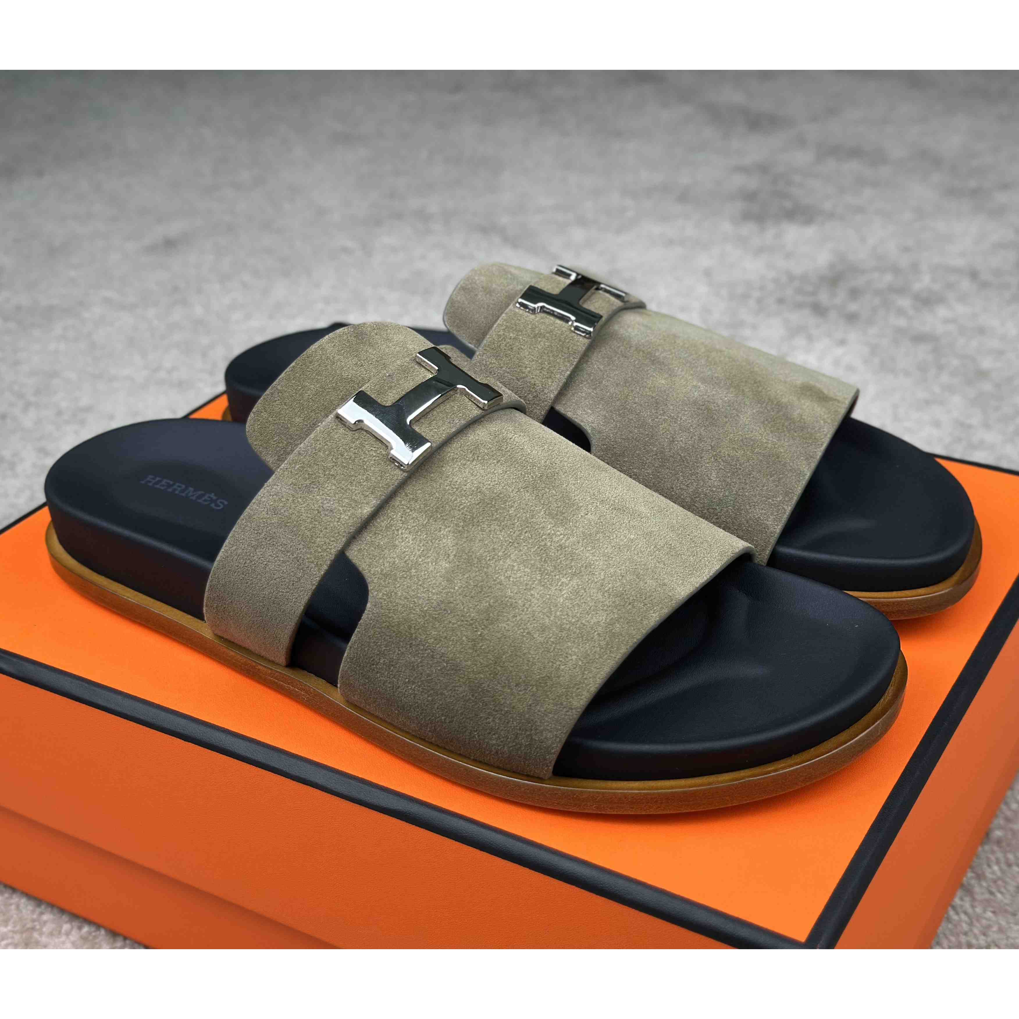 Hermes Jaures Sandal - DesignerGu