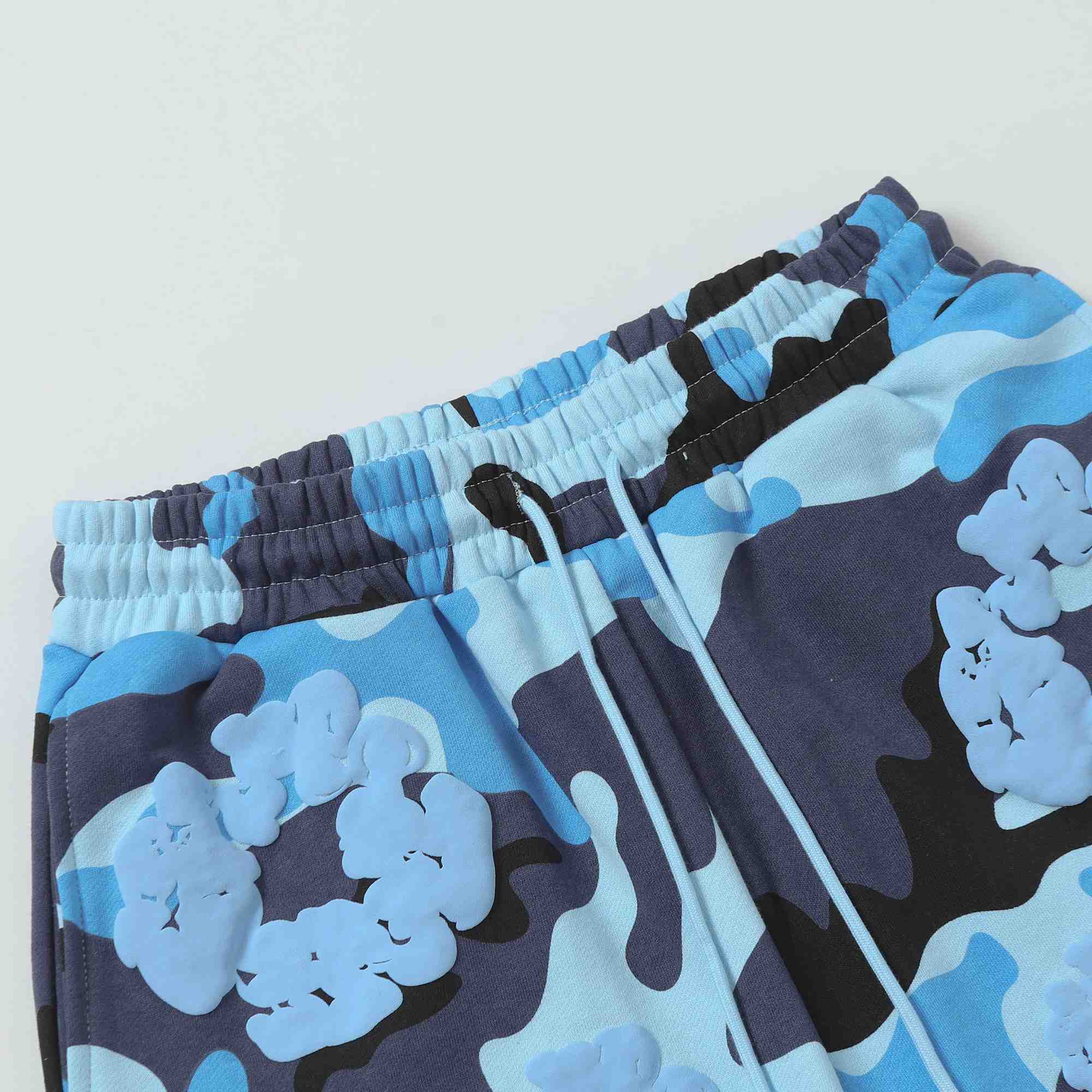 Denim Tears Camo Sweat Shorts - DesignerGu