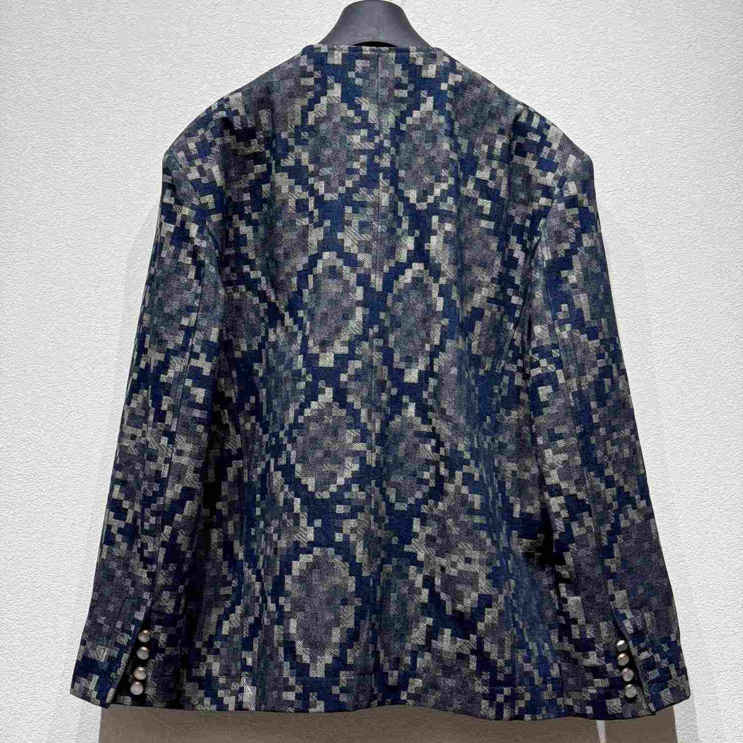 Louis Vuitton Graphic Collarless Denim Jacket   - DesignerGu
