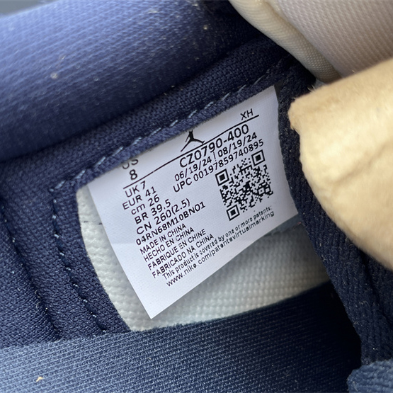 Air Jordan 1 Low “Obsidian” Sneaker   CZ0790-400  - DesignerGu
