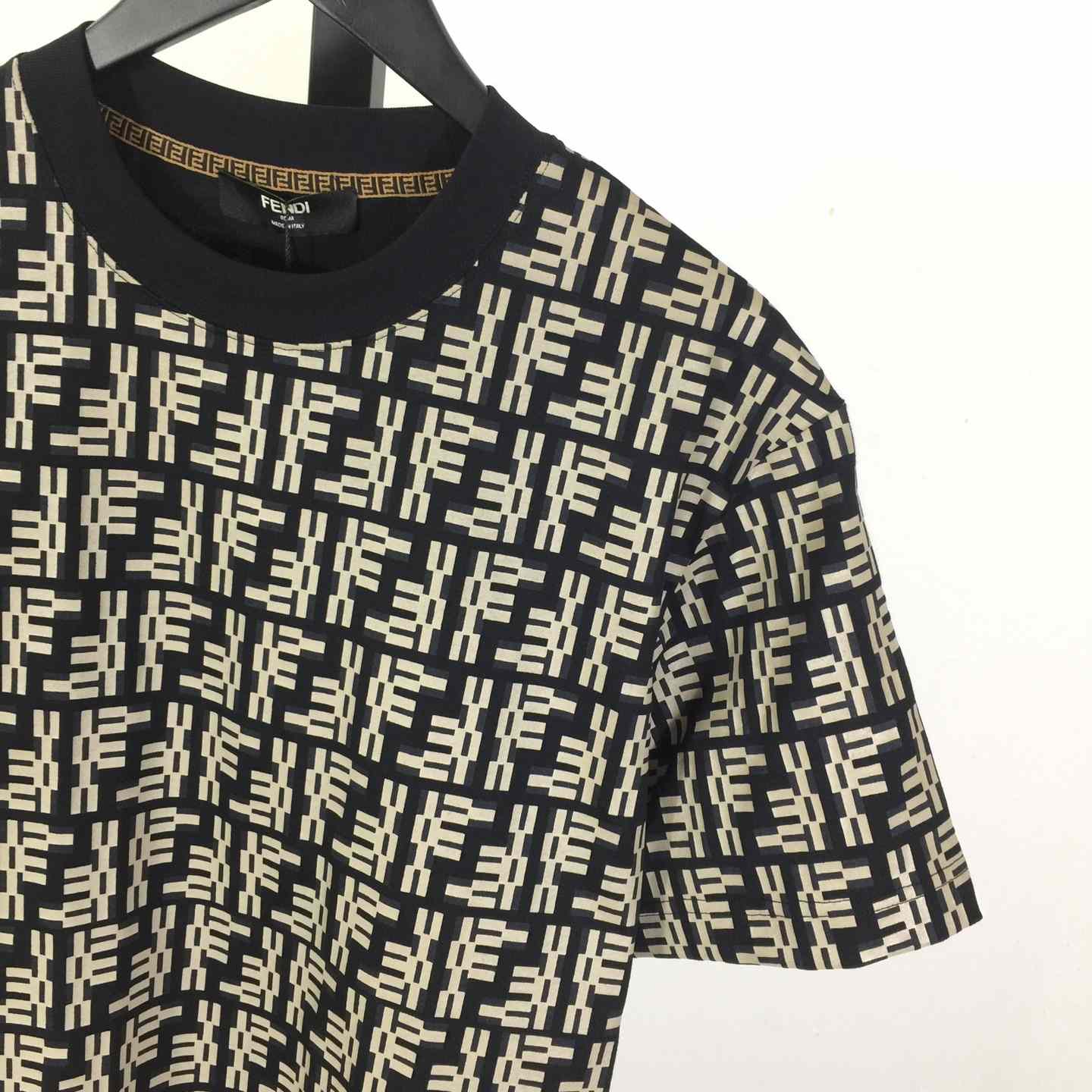 Fendi FF Monogram Logo T-shirt - DesignerGu