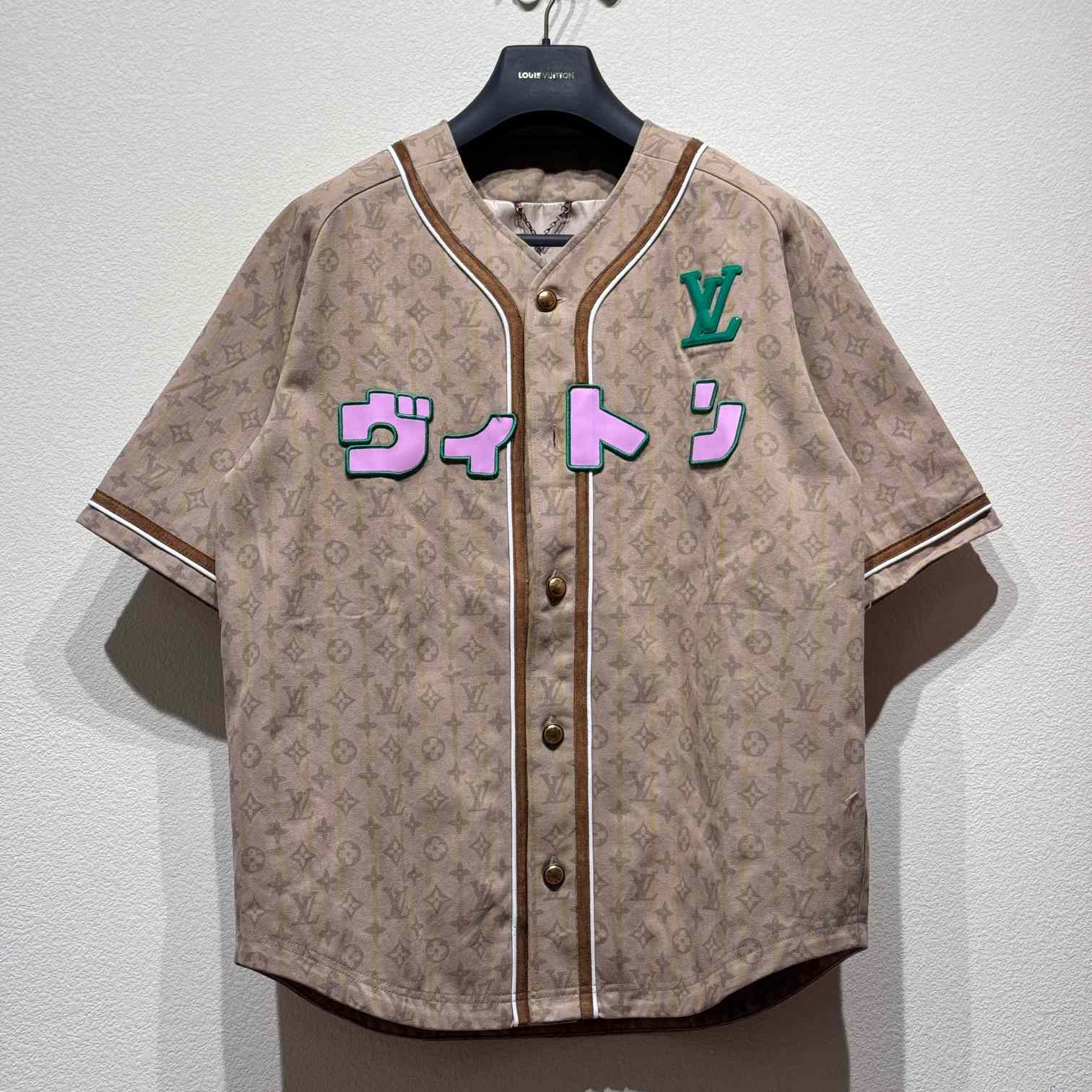 Louis Vuitton Short-Sleeved Shirt    - DesignerGu