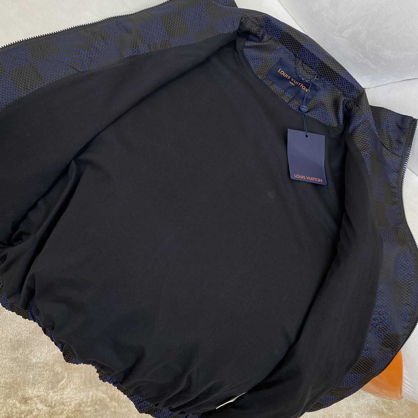 Louis Vuitton Damier Pop Nylon Travel Blouson  1AFHVO - DesignerGu