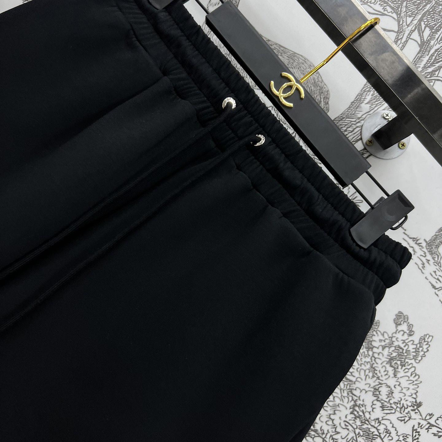 Chanel Hooded Tee & Shorts - DesignerGu