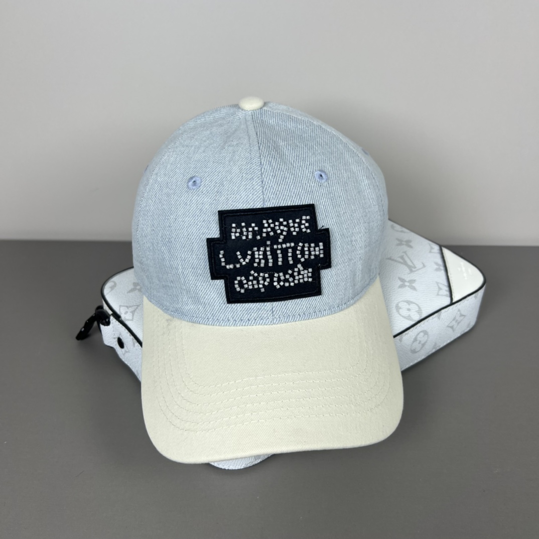 Louis Vuitton Cap - 