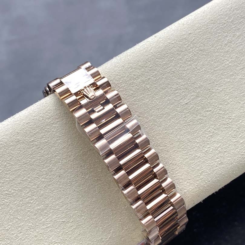 Rolex Day Date Watch - DesignerGu
