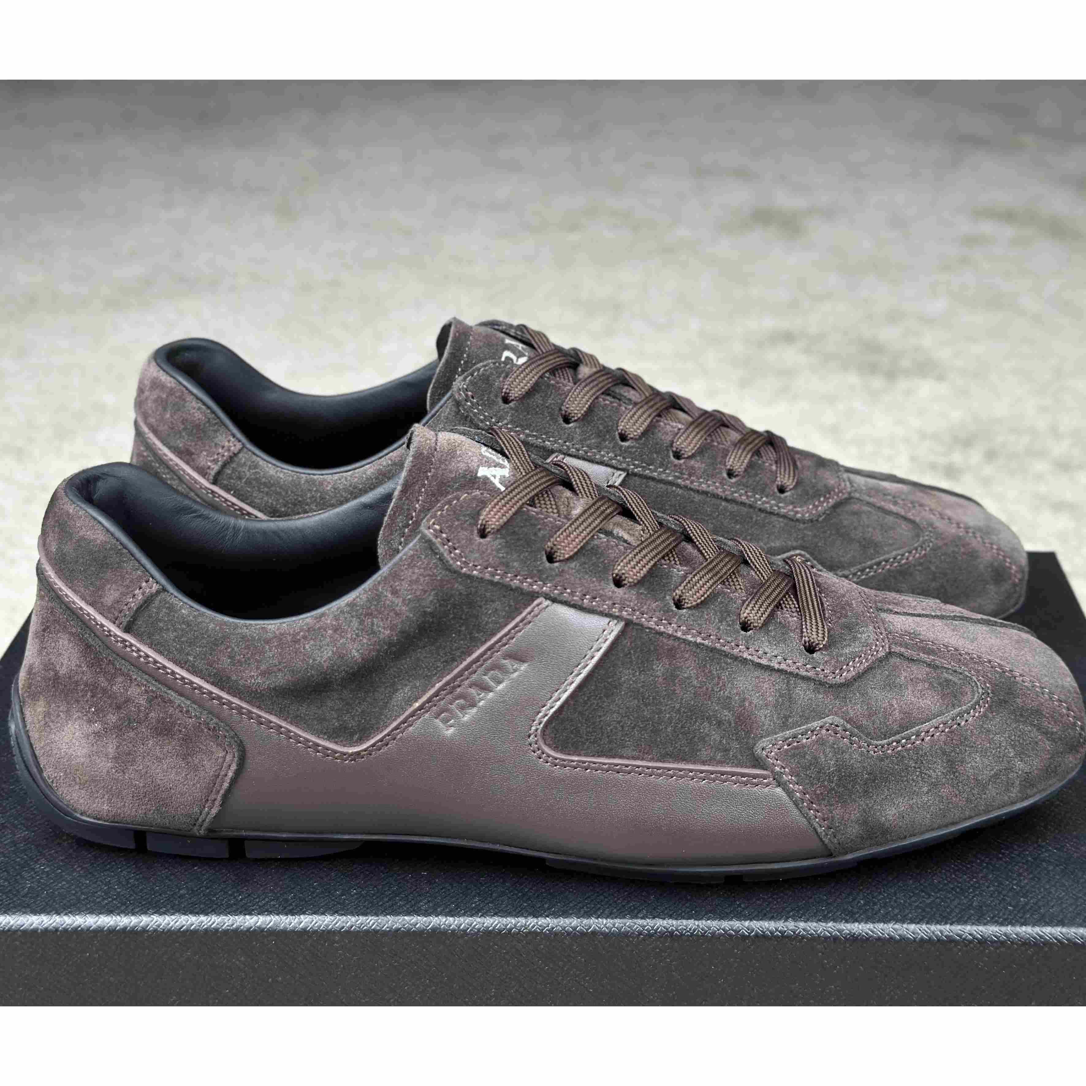 Prada Leather Male Sneaker - DesignerGu