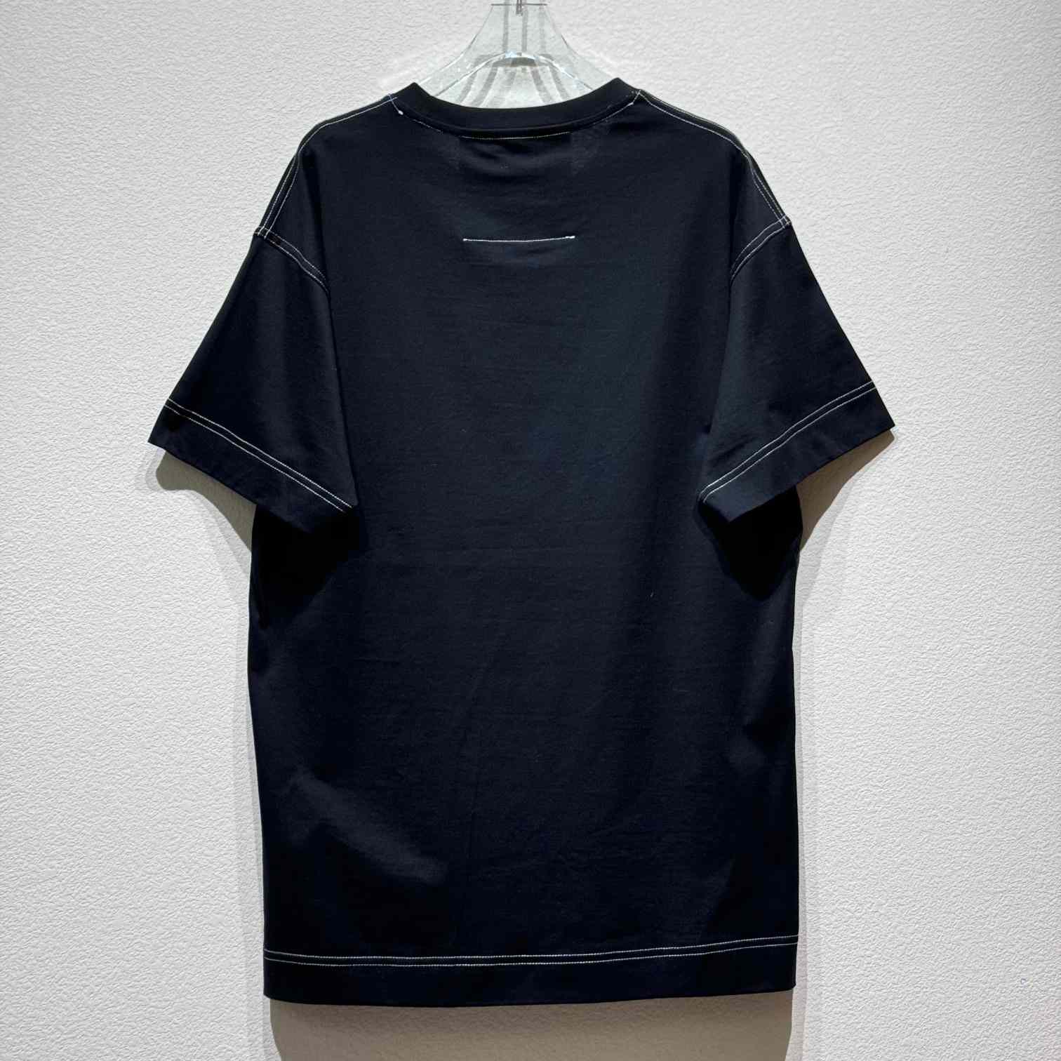 Givenchy 4G T-shirt In Cotton - DesignerGu
