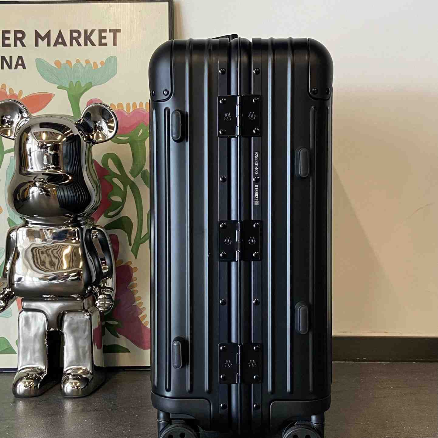 Rimowa Luggage    - DesignerGu