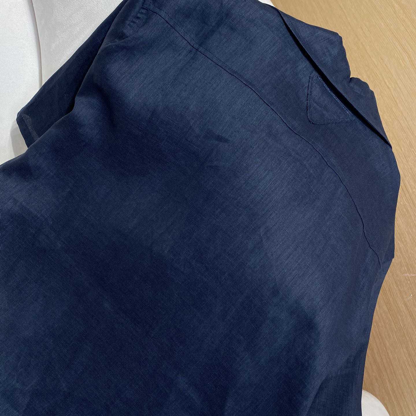 Prada Triangle-logo Cuban-collar Linen Shirt - DesignerGu