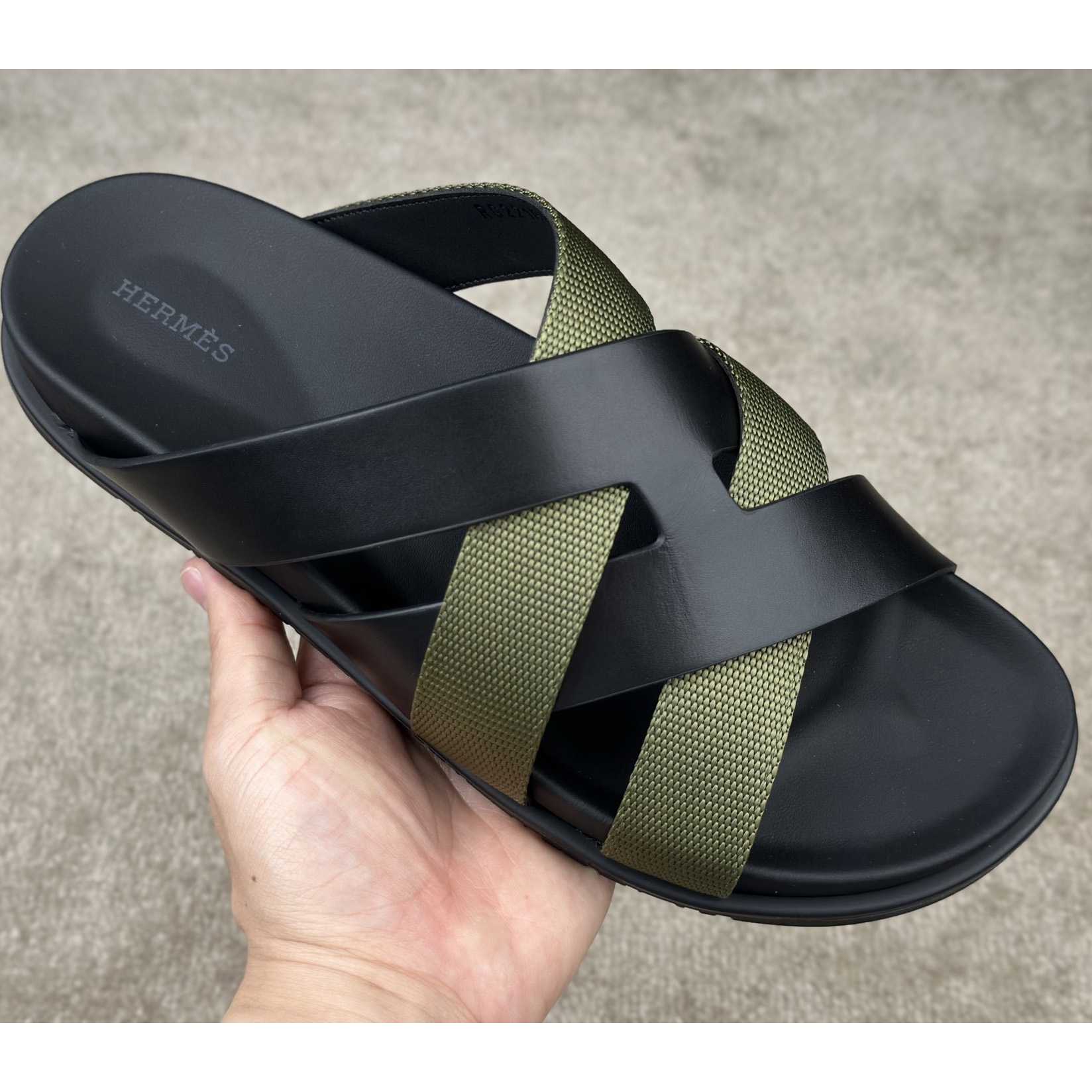 Hermes Kazimir Sandal - DesignerGu