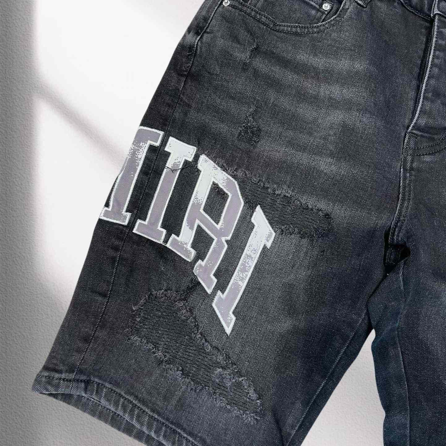 Amiri Denim Shorts     8012 - 