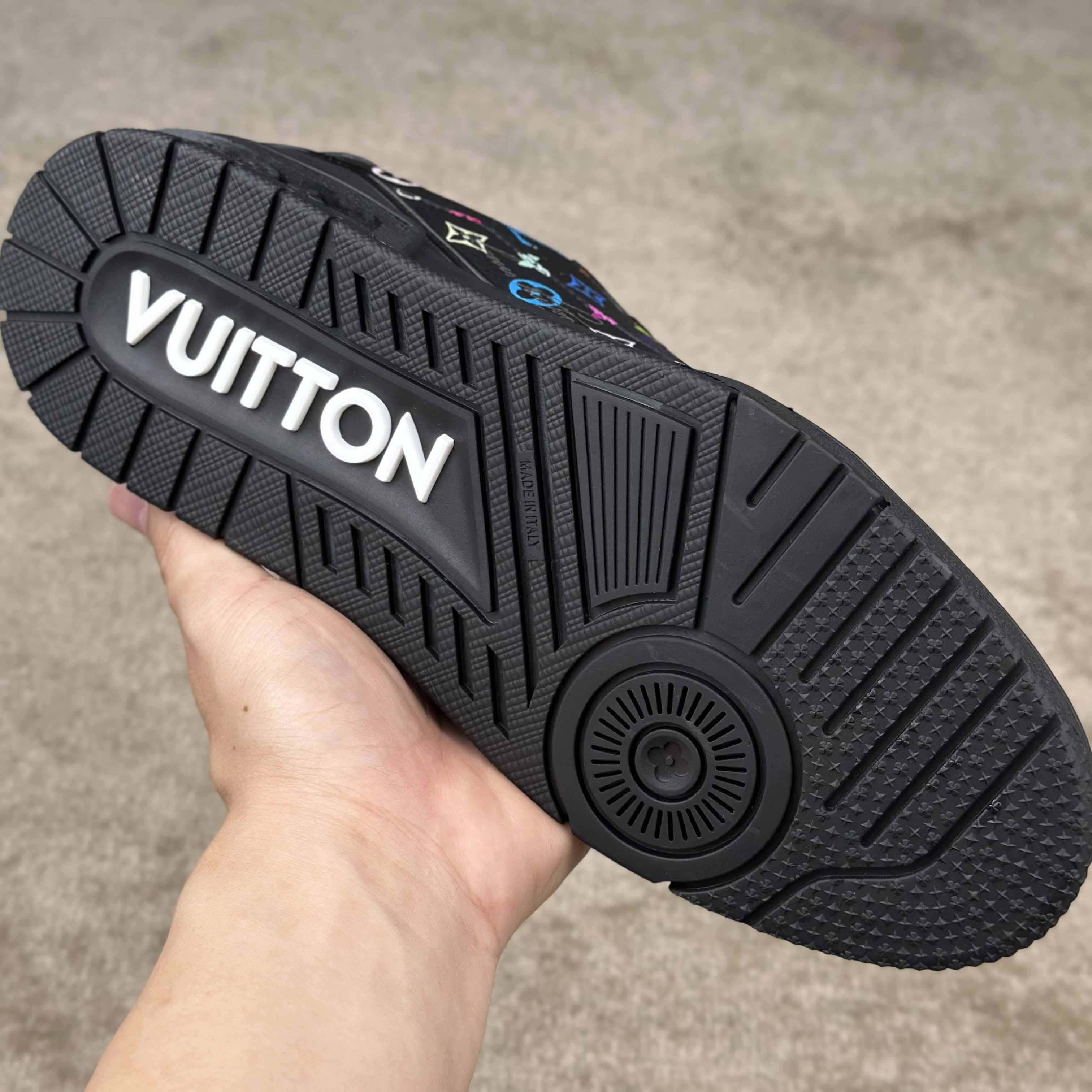 Louis Vuitton LV x TM LV Trainer Sneaker  1AGZE6 - DesignerGu