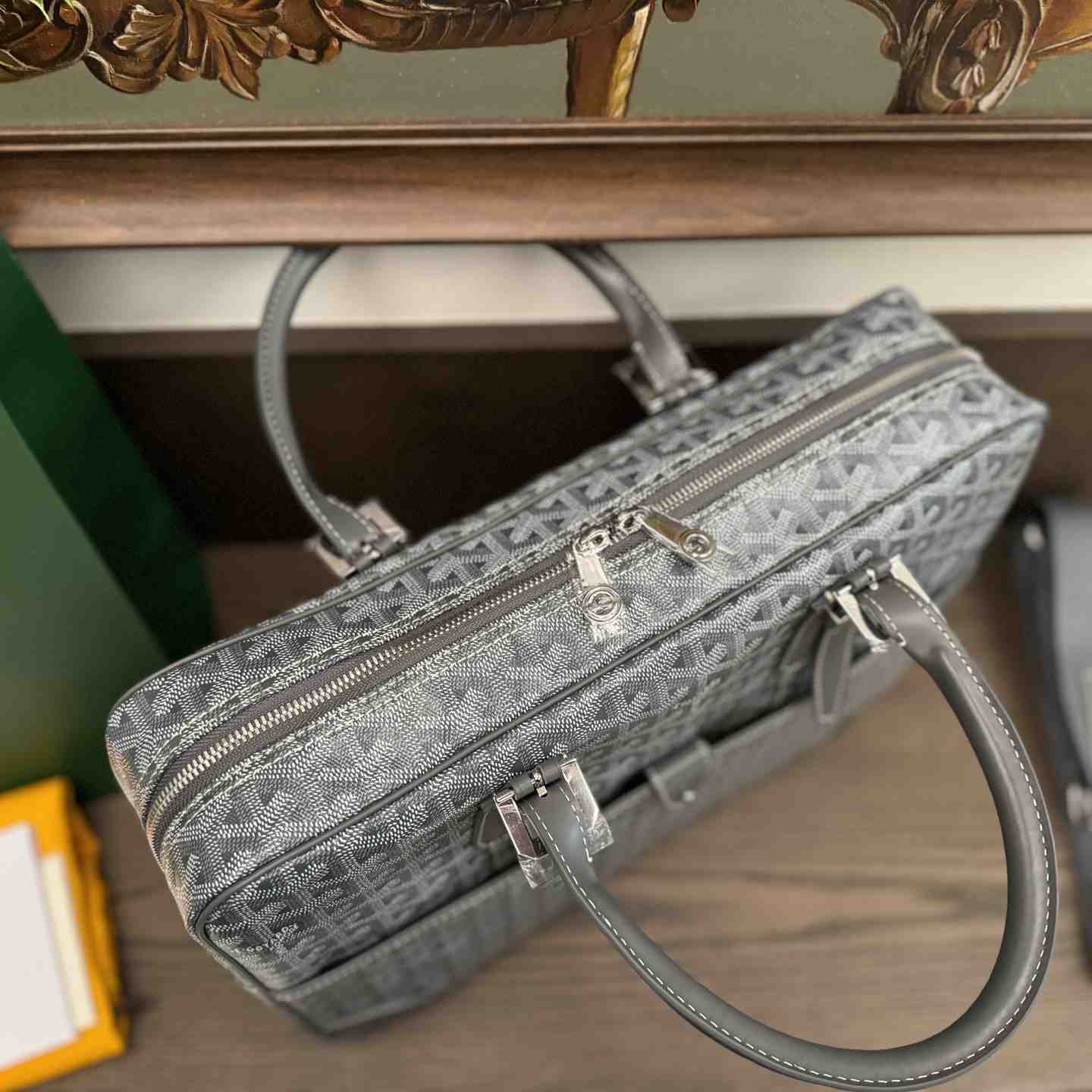 Goyard Ambassade MM Document Case - DesignerGu