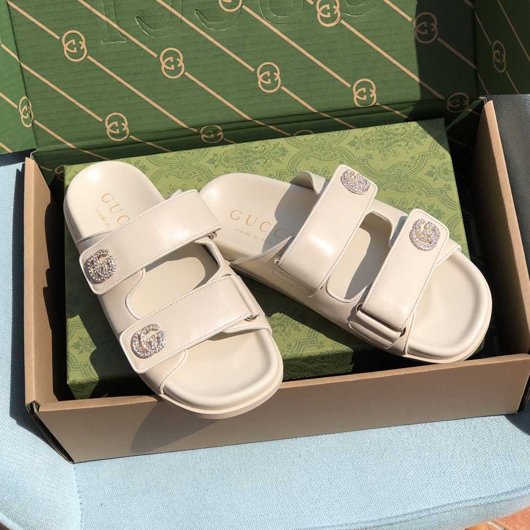 Gucci Women's Double G Sandal - DesignerGu