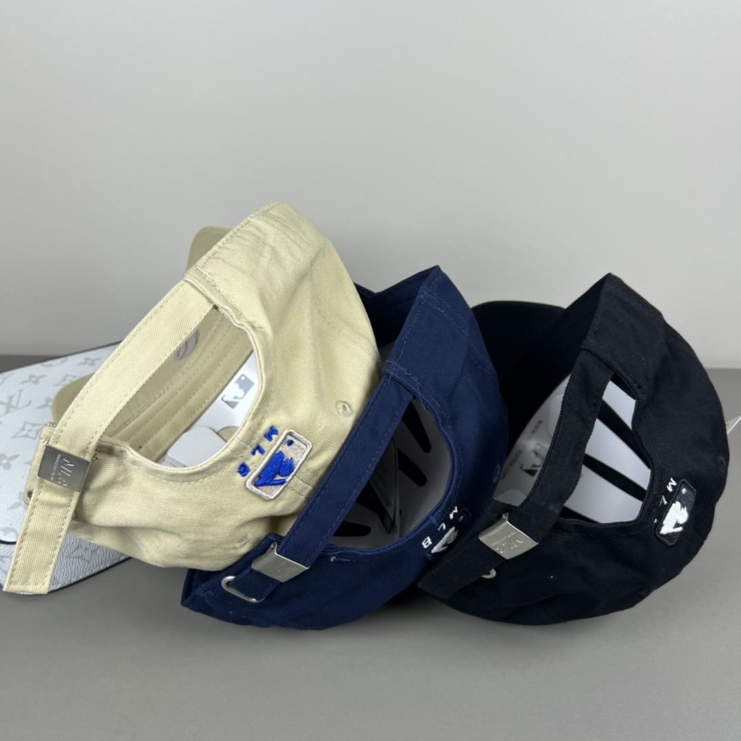 New York Yankees Cap In Blue - 