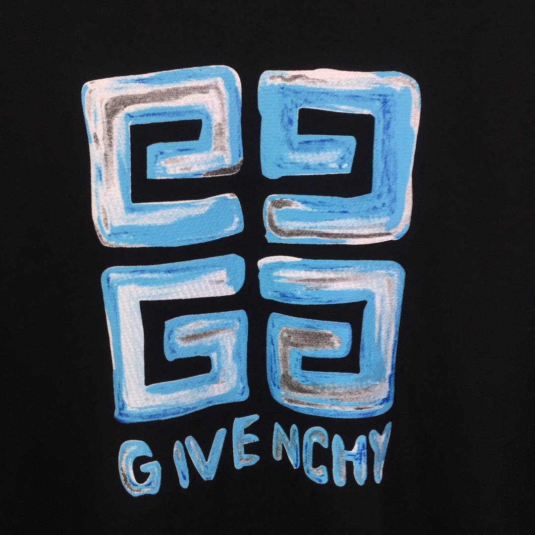 Givenchy 4G T-shirt In Cotton - DesignerGu