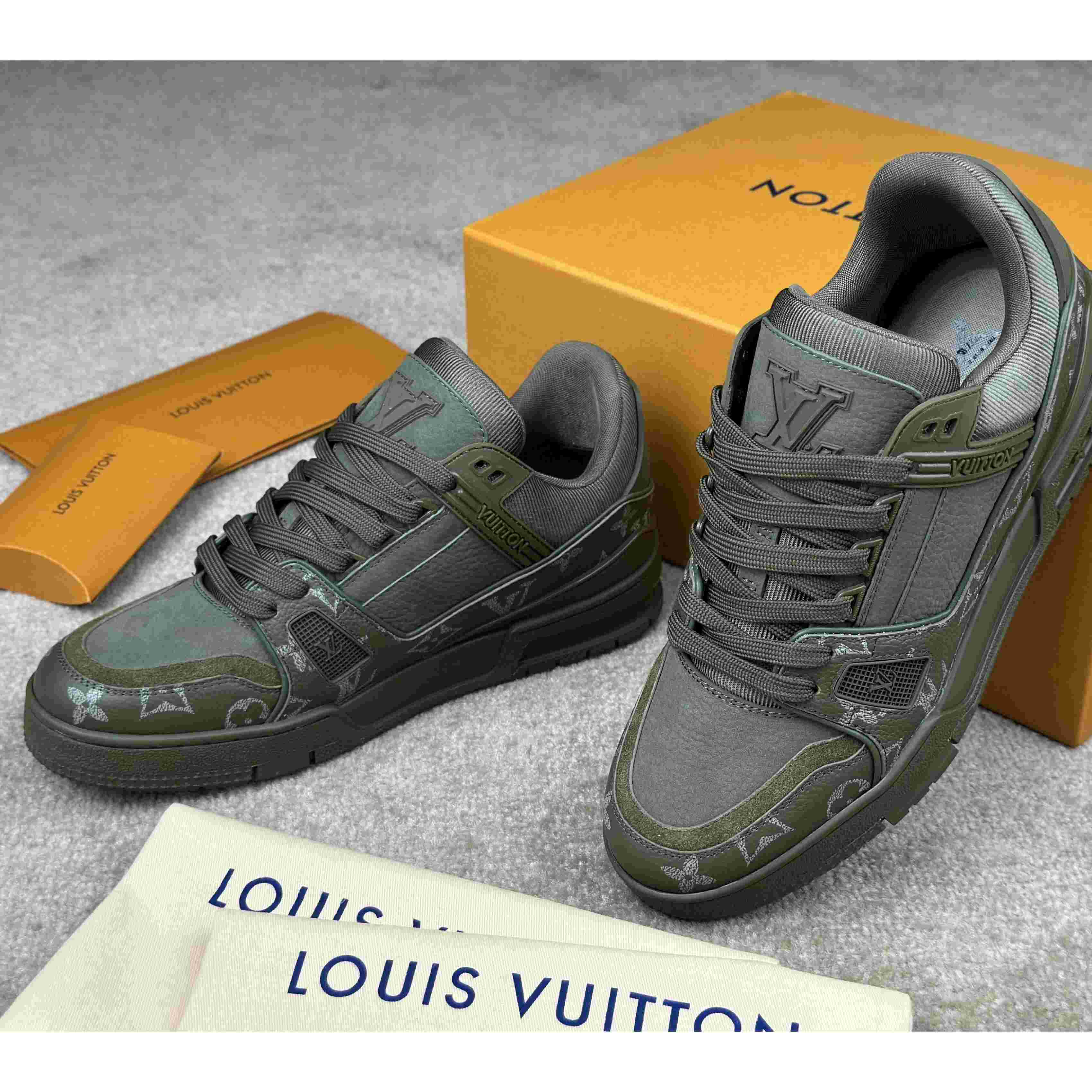 Louis Vuitton LV Trainer Sneaker       1AH995 - DesignerGu