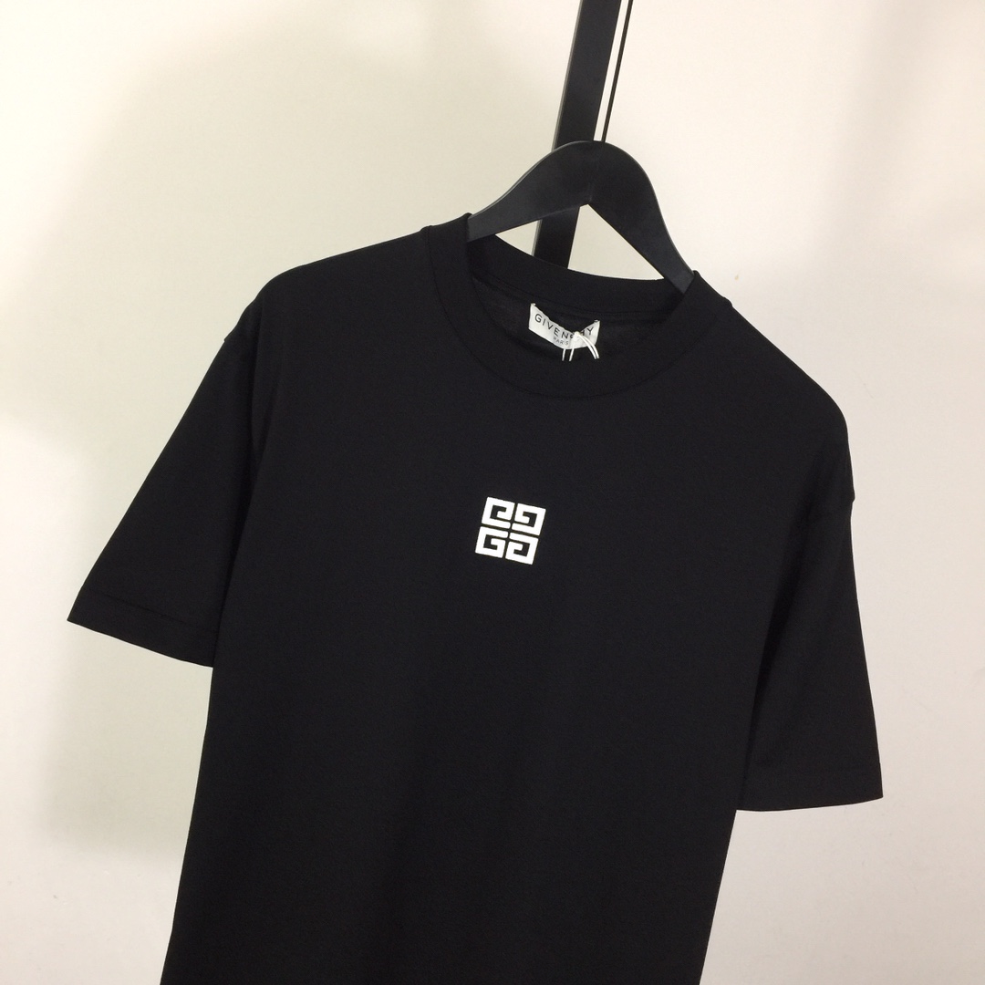 Givenchy 4G T-shirt In Cotton - 