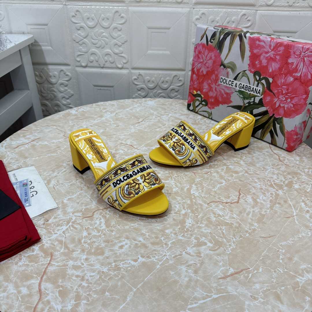 Dolce & Gabbana 65mm Majolica-embroidered Sandals  - DesignerGu