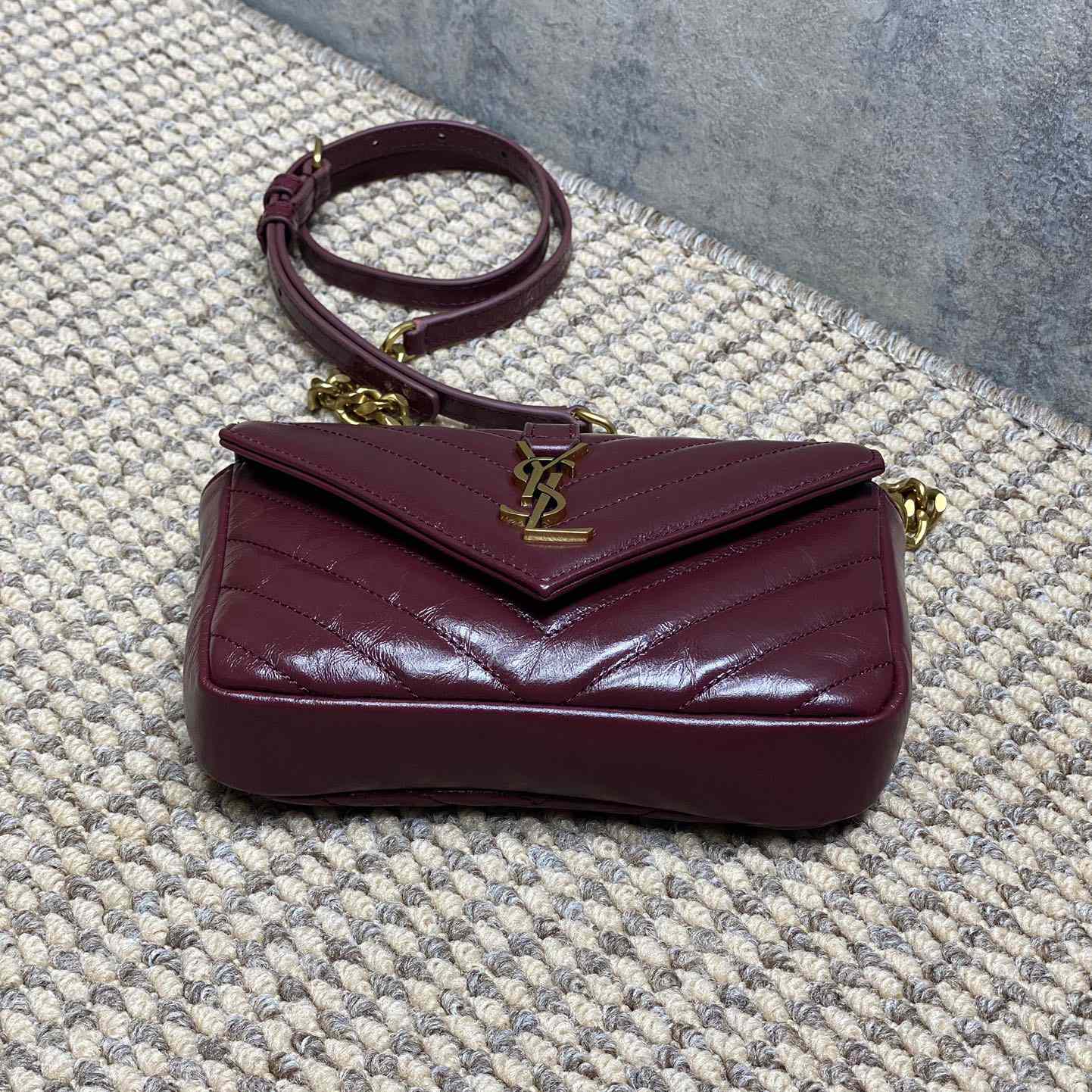 Saint Laurent College Mini In Shiny Leather - DesignerGu