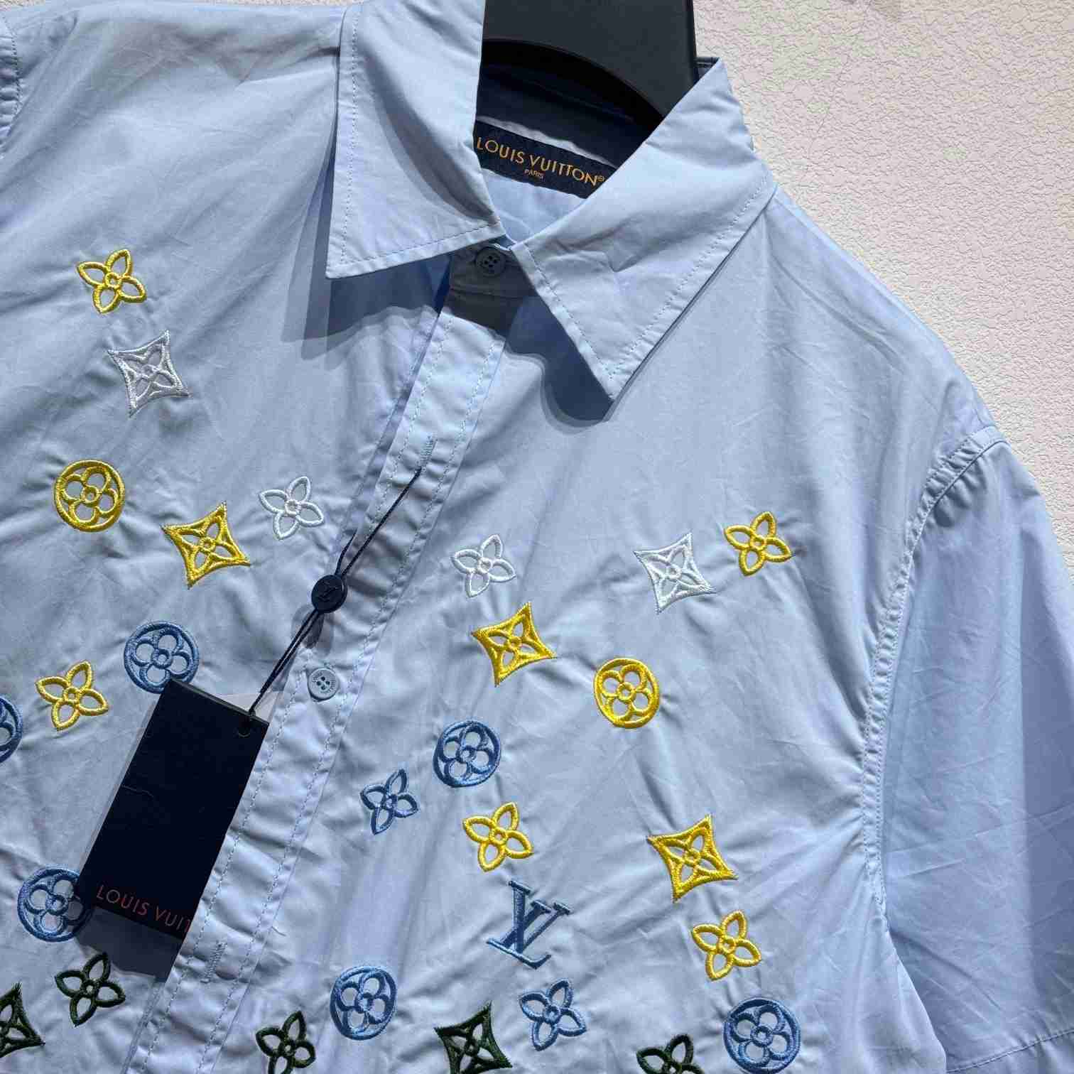 Louis Vuitton Monogram Flowers Embroidered Short-Sleeved Shirt  1AGTPB - DesignerGu