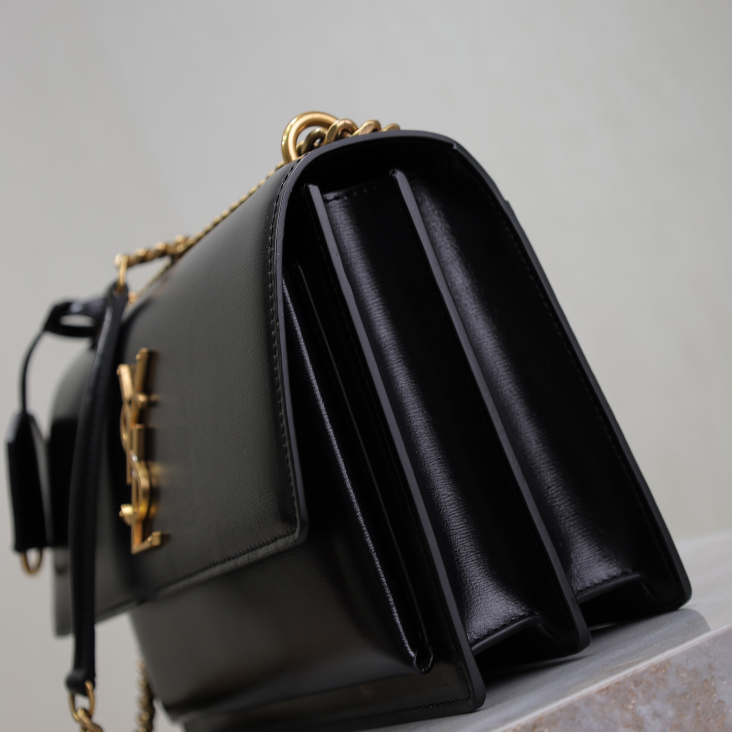 Saint Laurent Women Sunset Medium Leather Shoulder Bag （22x8x16 cm） - DesignerGu